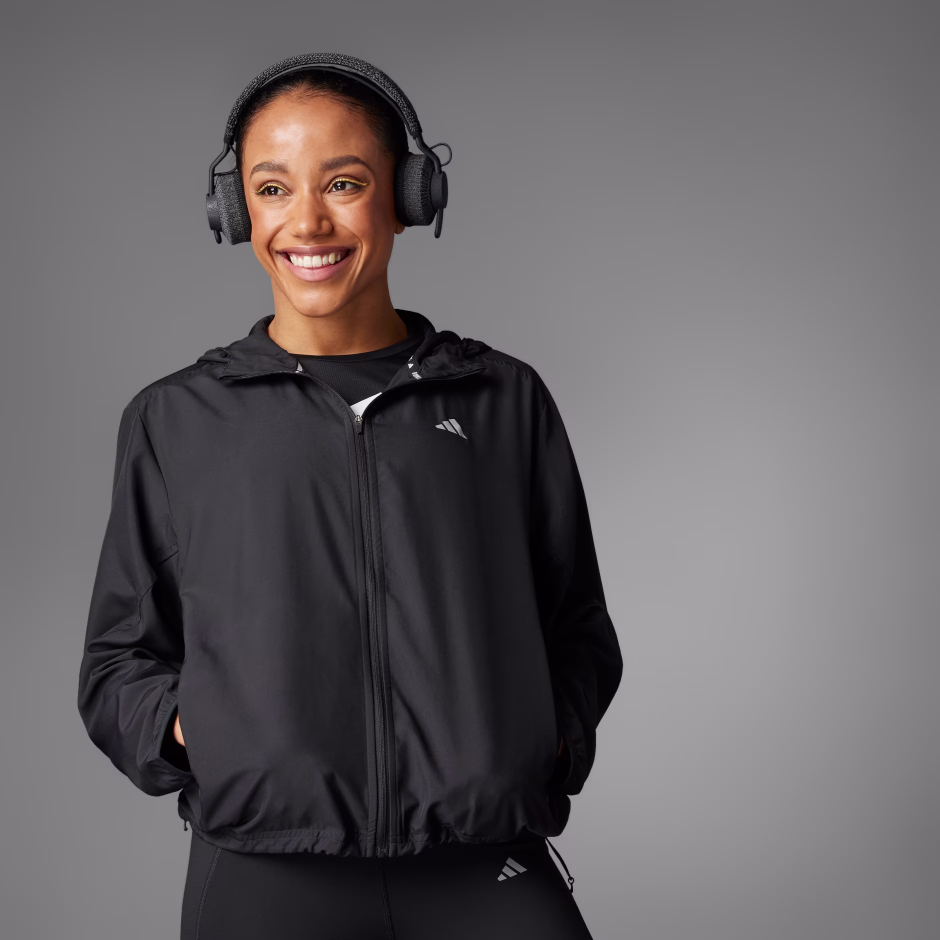 Adidas ქალის  ქურთუკი RUN IT JACKET
