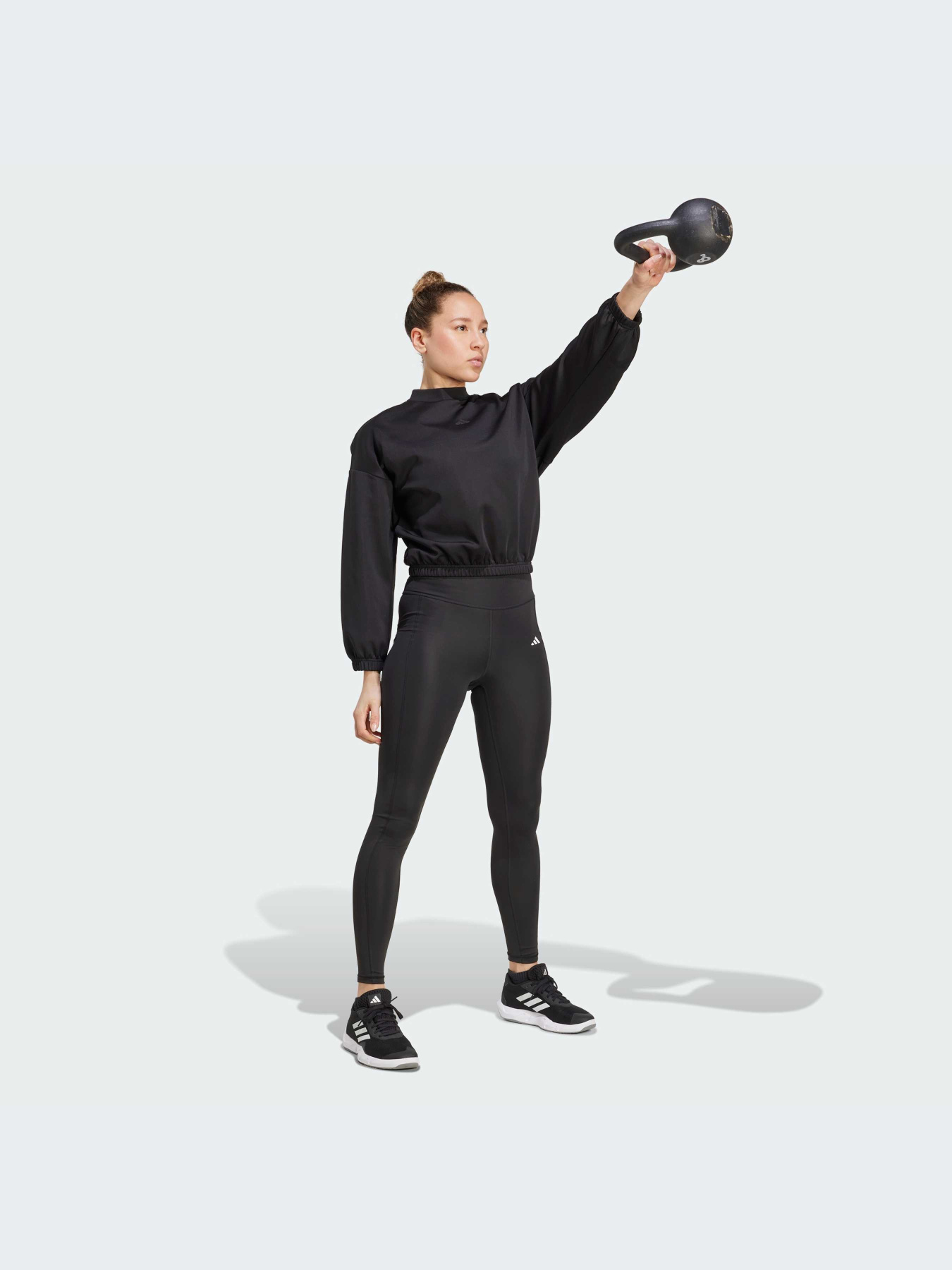Adidas ქალის ჯემპრი MOTION ES COVER