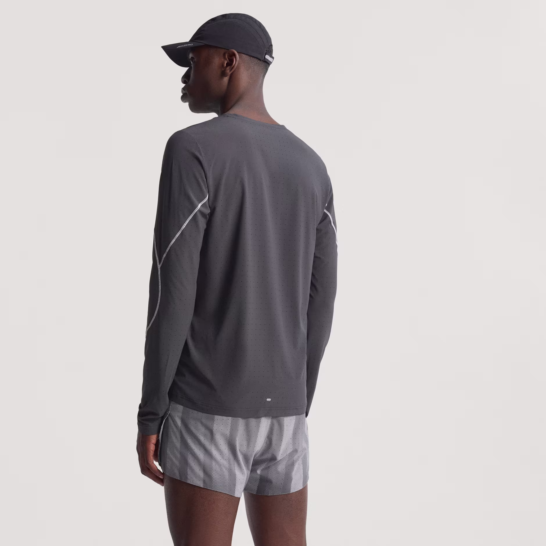 Adidas მამაკაცის ჯემპრი