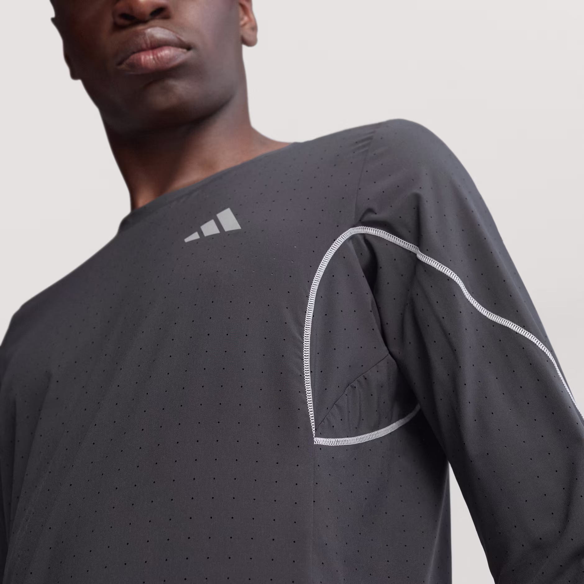 Adidas მამაკაცის ჯემპრი