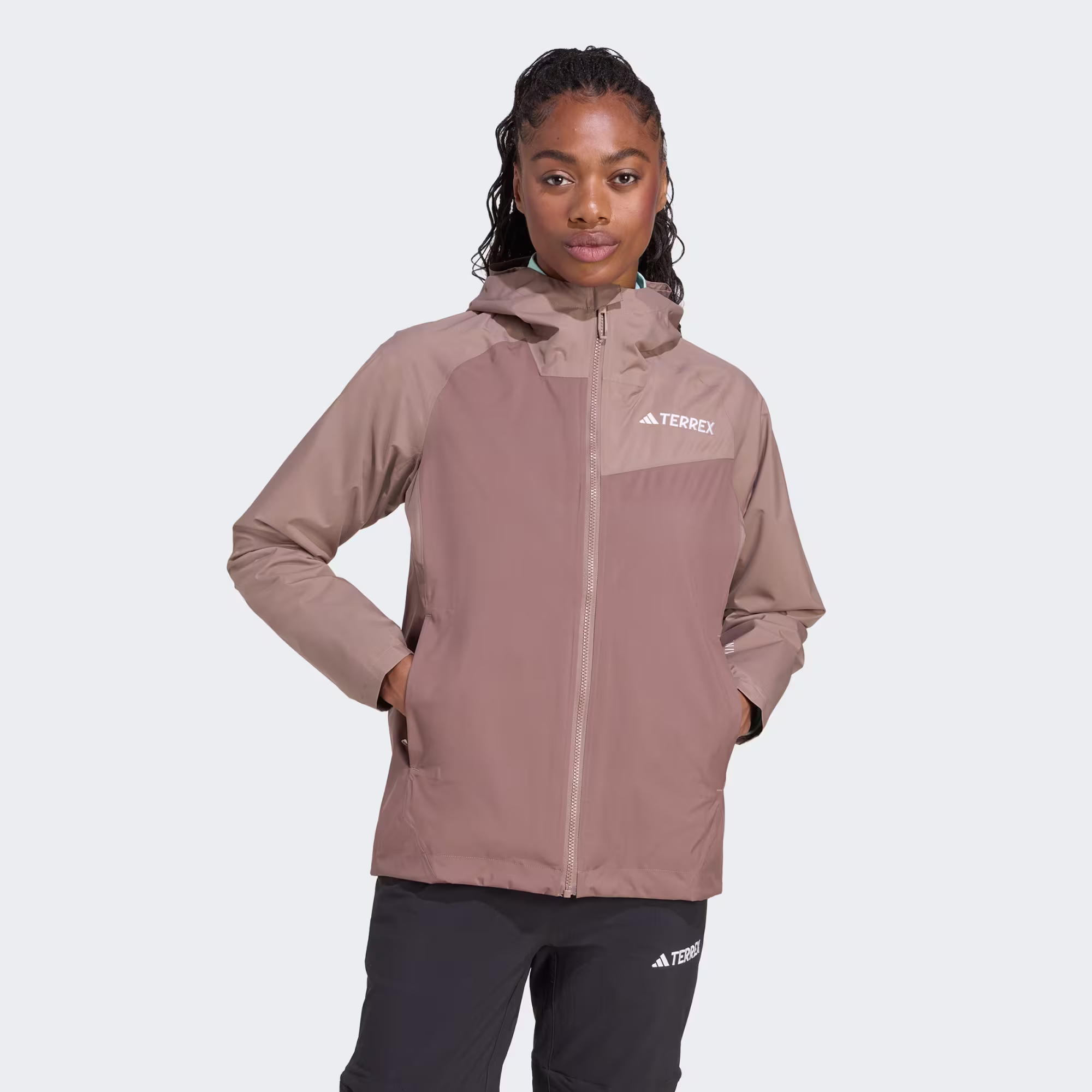 Adidas ქალის  ქურთუკი