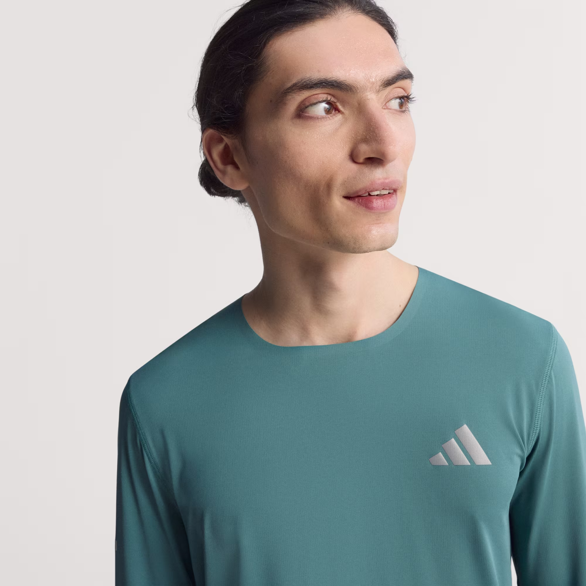 Adidas მამაკაცის ჯემპრი