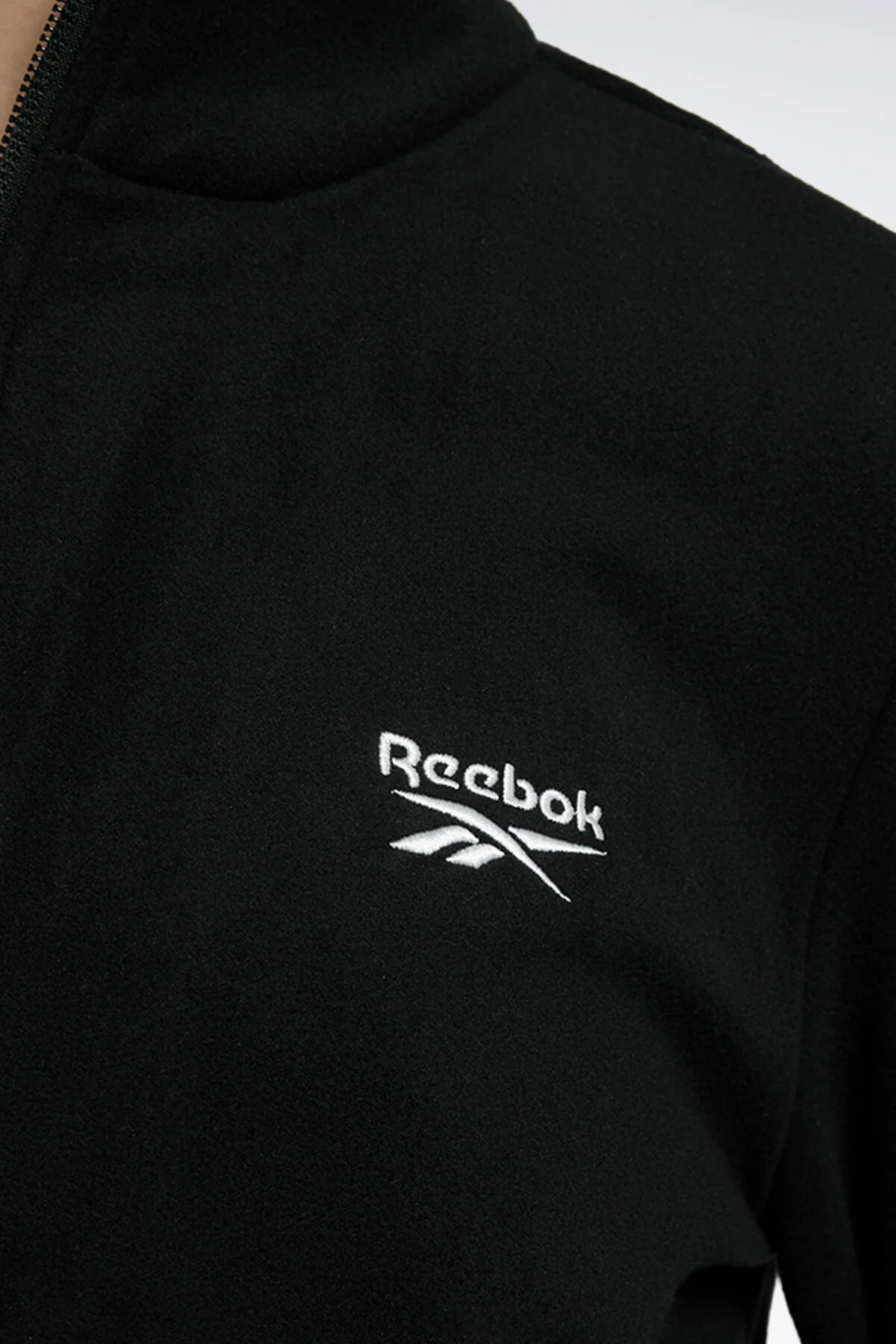 Reebok ქალის ჯემპრი