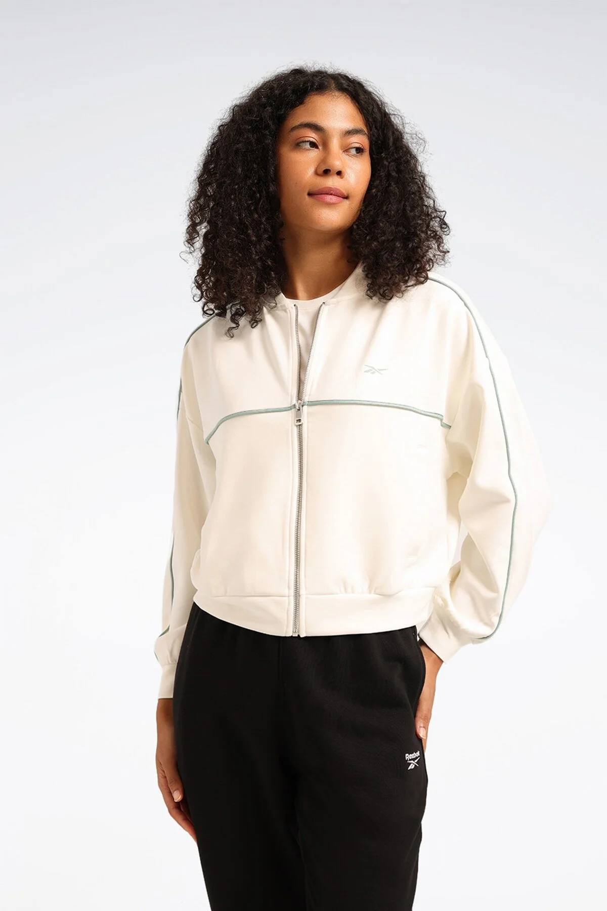 Reebok ქალის ჯემპრი