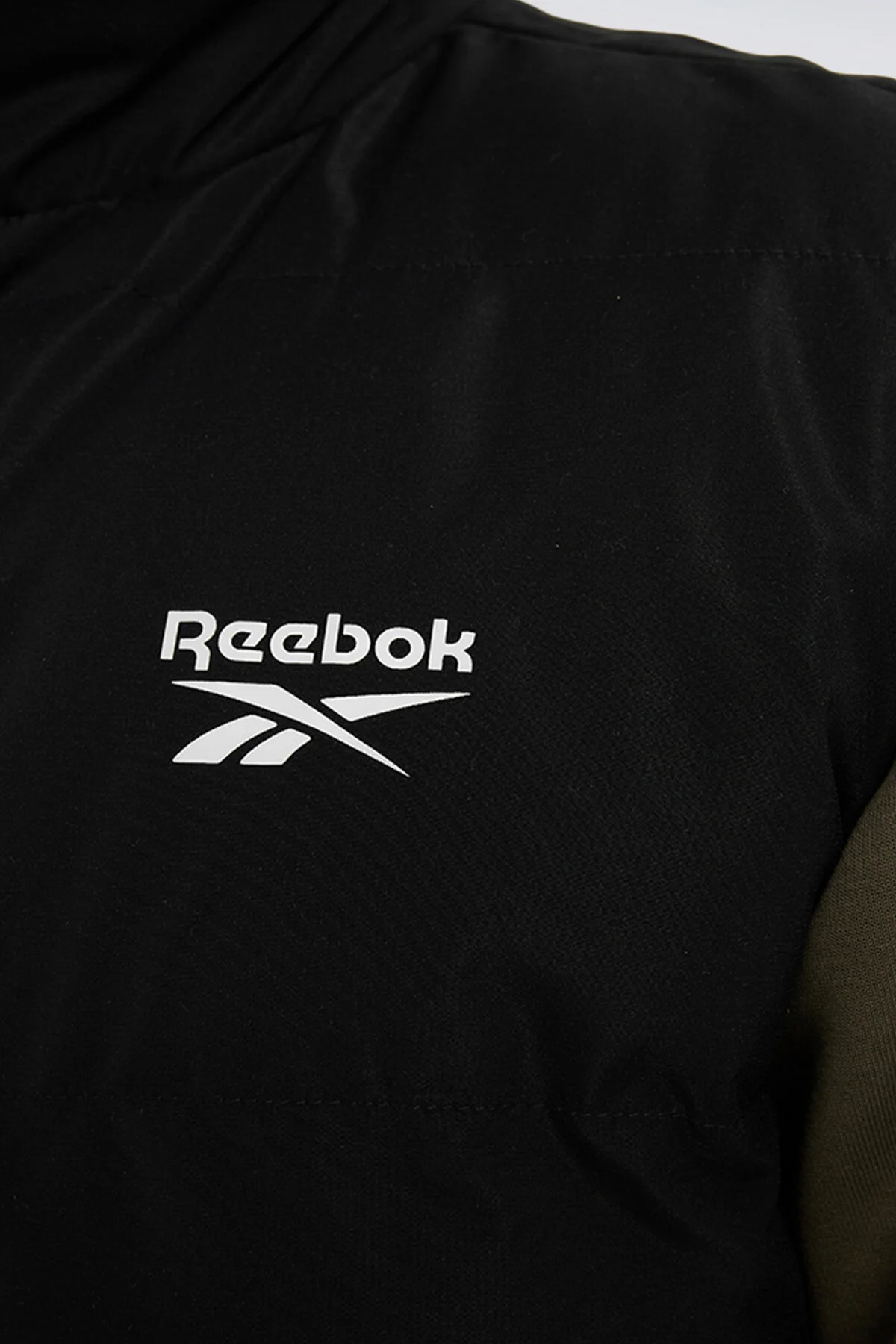 Reebok მამაკაცის ქურთუკი