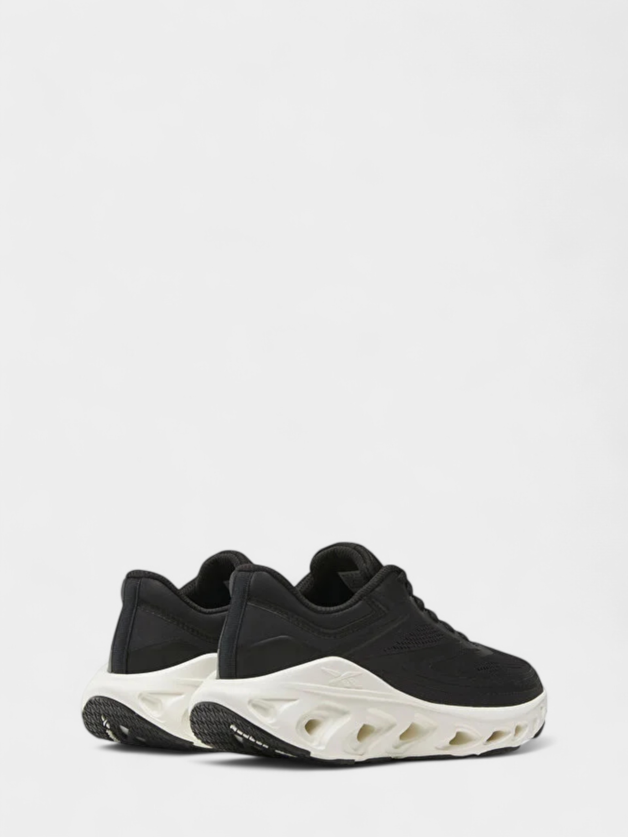 Reebok ქალის სპორტული ფეხსაცმელი