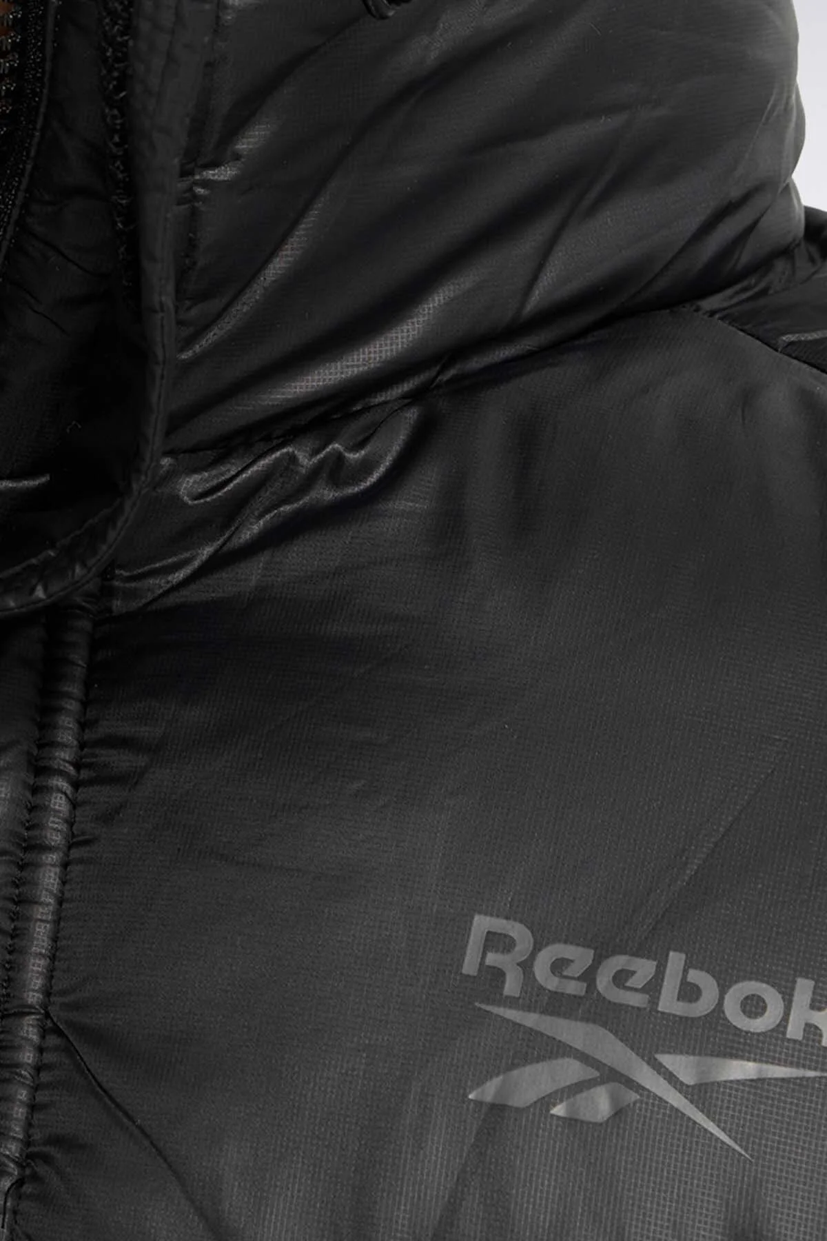 Reebok მამაკაცის ქურთუკი