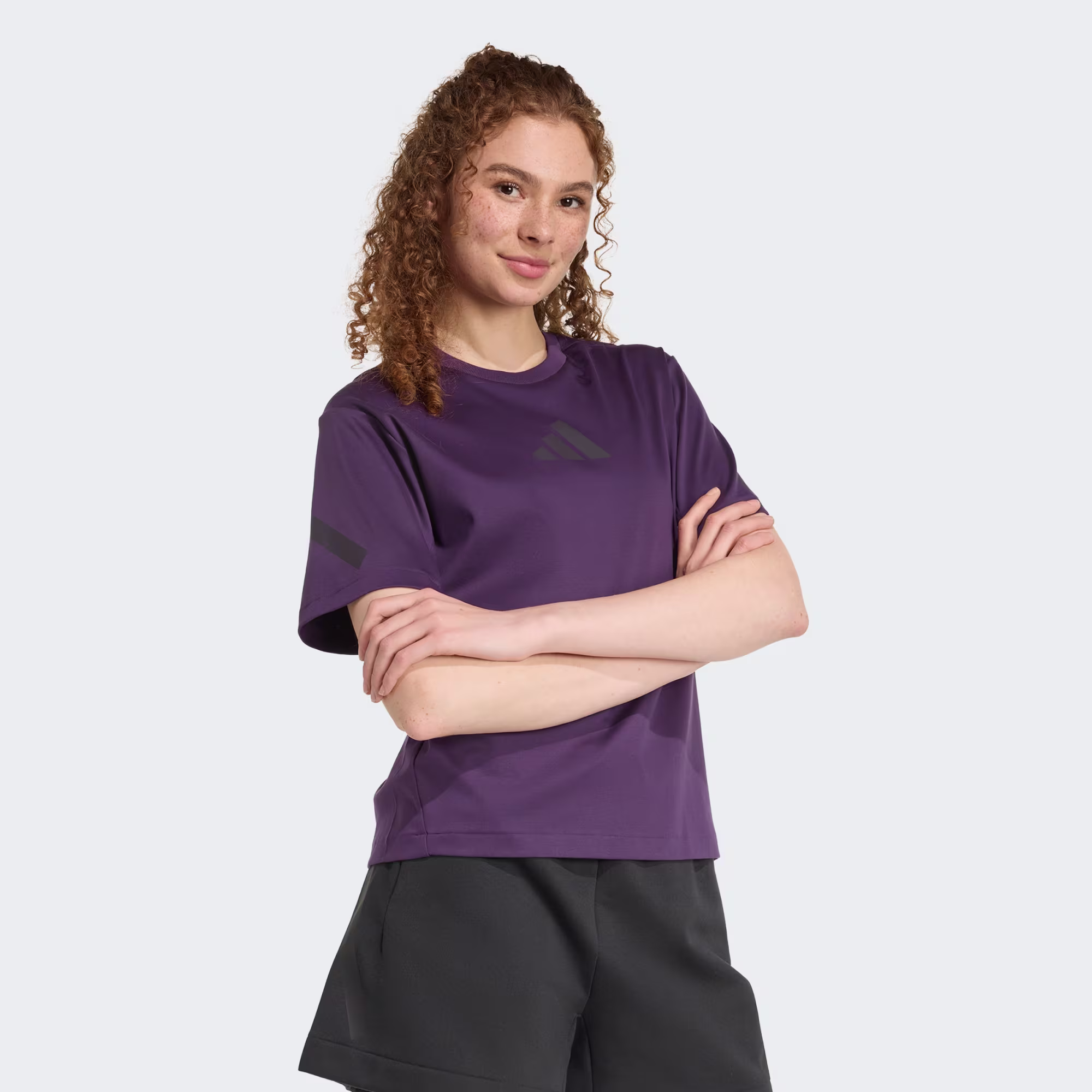 Adidas ქალის მაისური