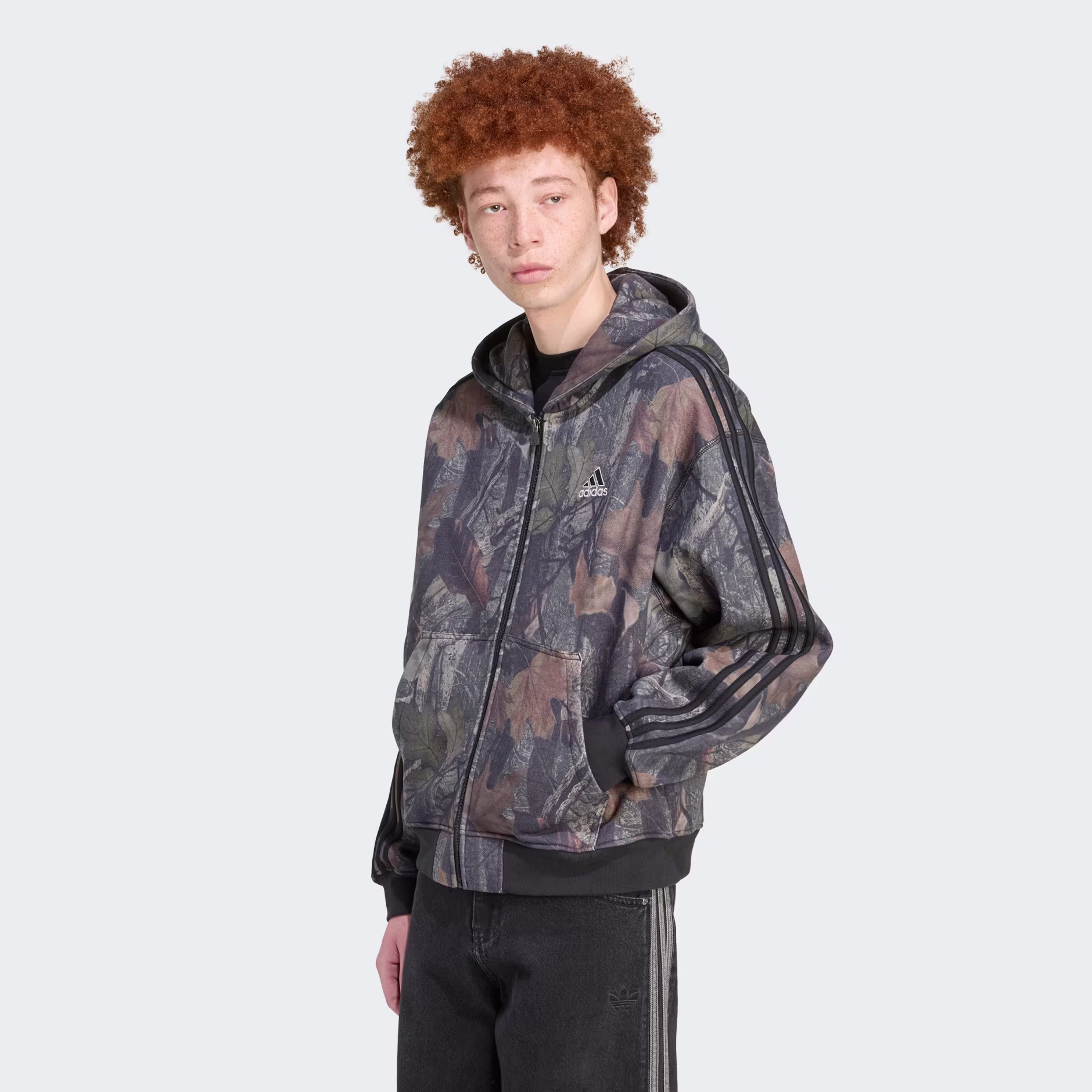 Adidas მამაკაცის ჯემპრი