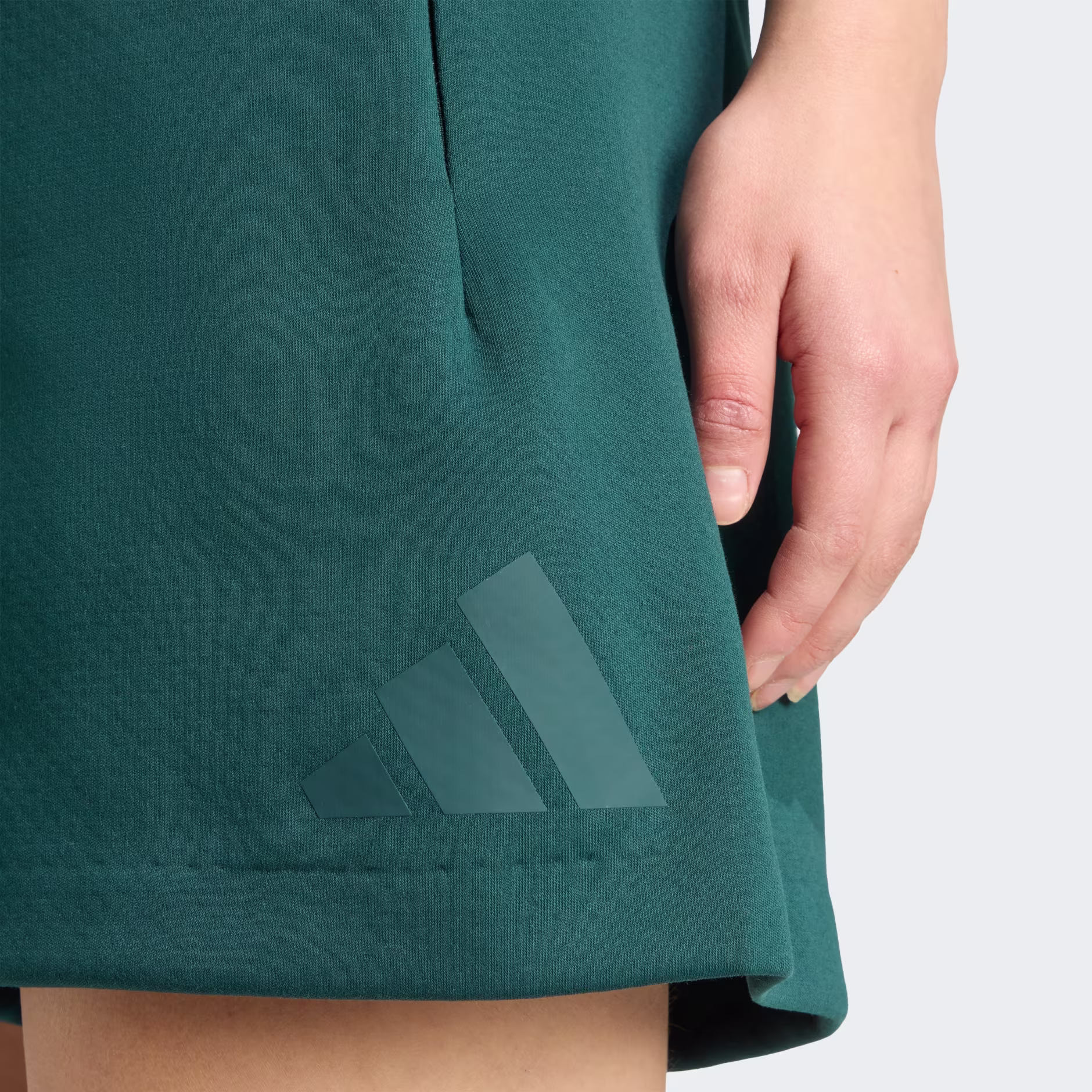 Adidas ქალის შორტი
