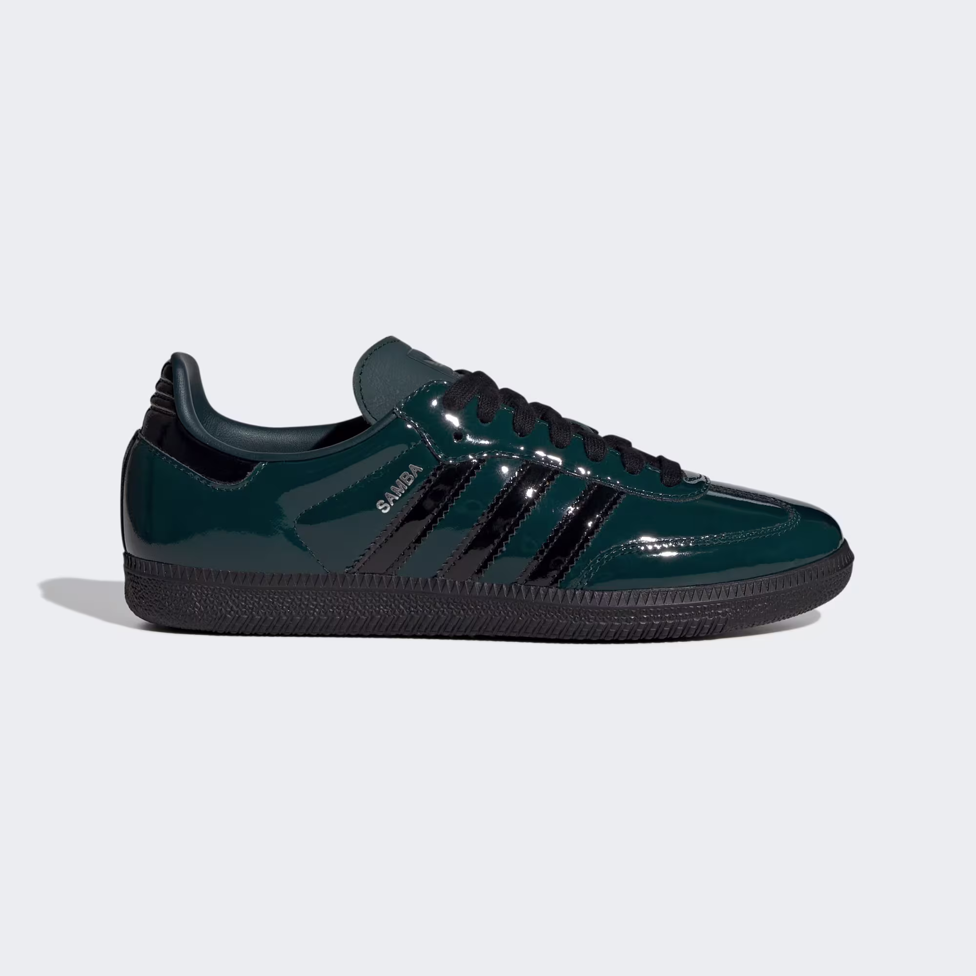 Adidas ქალის სპორტული ფეხსაცმელი
