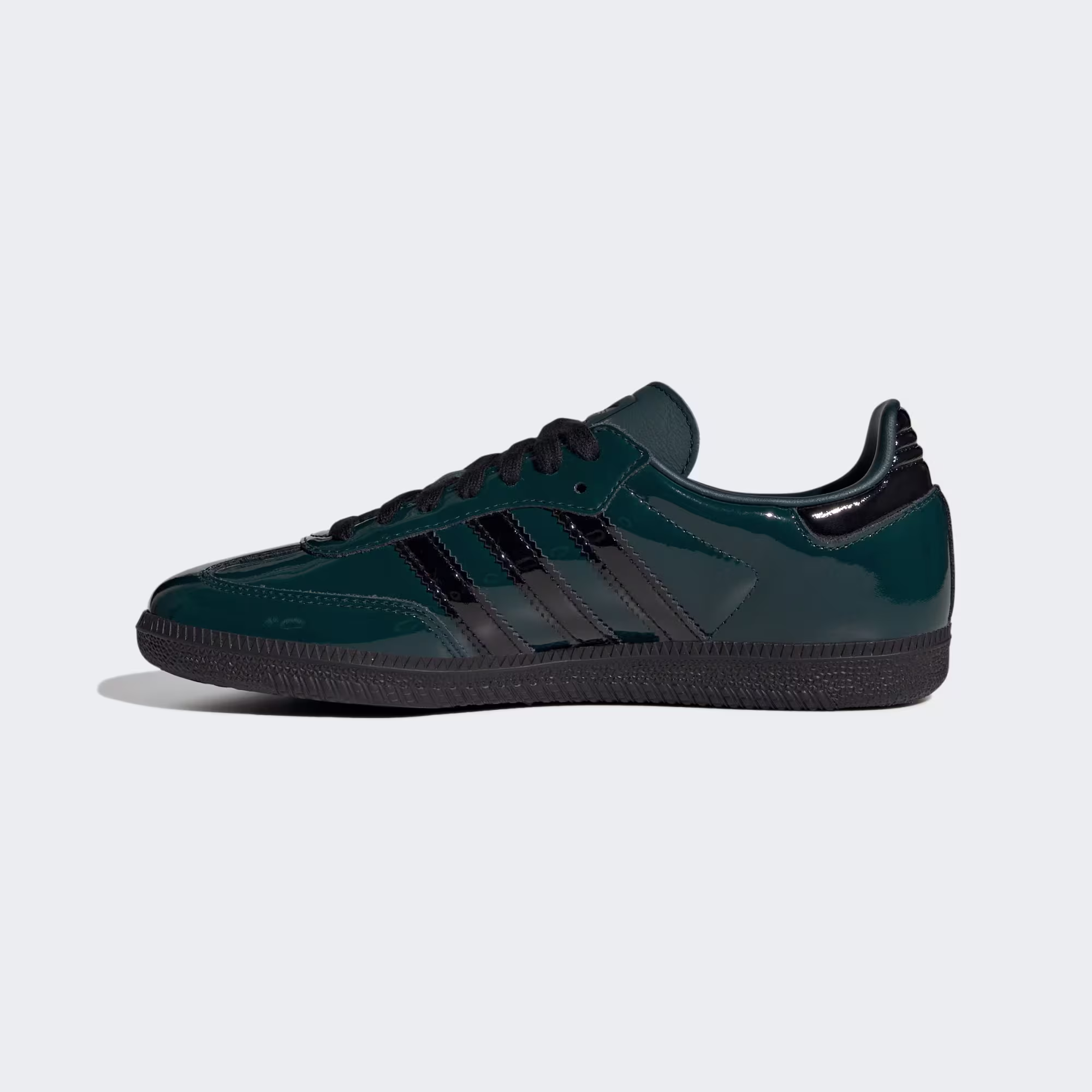 Adidas ქალის სპორტული ფეხსაცმელი