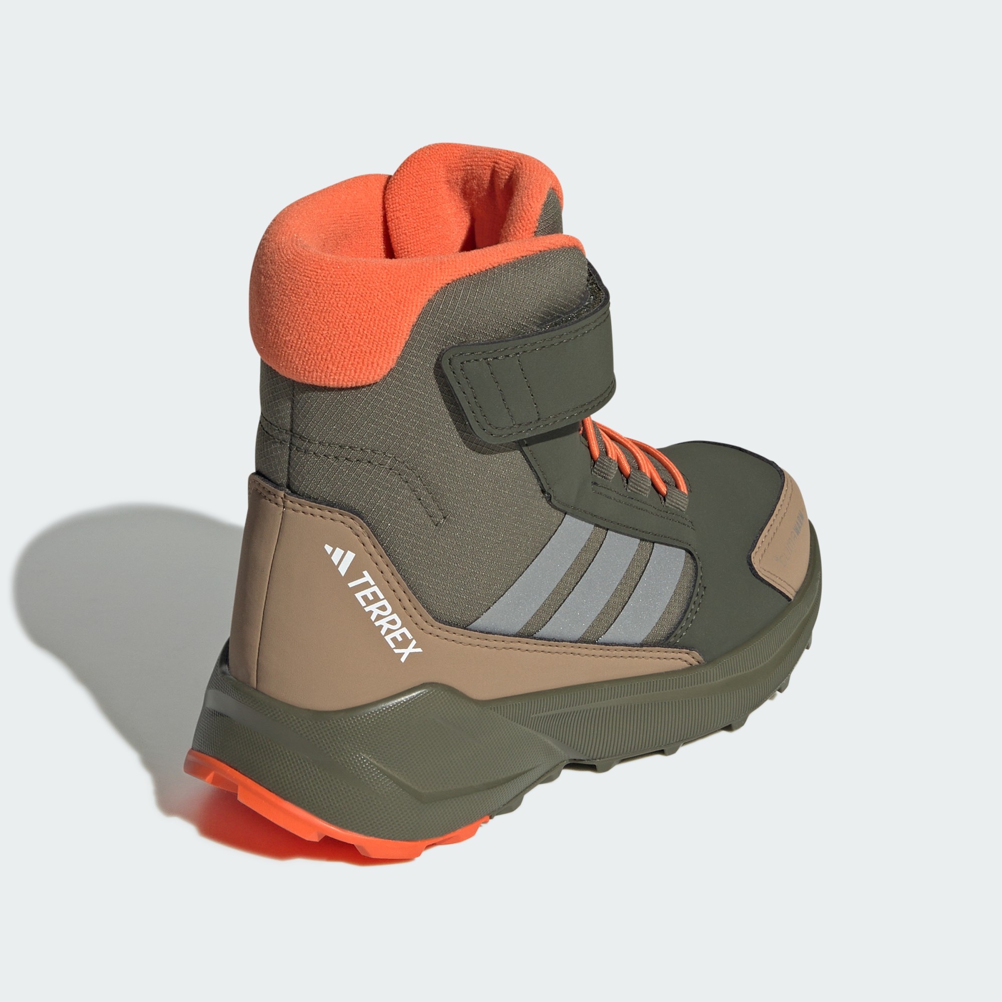 Adidas ბავშვის სპორტული ფეხსაცმელი