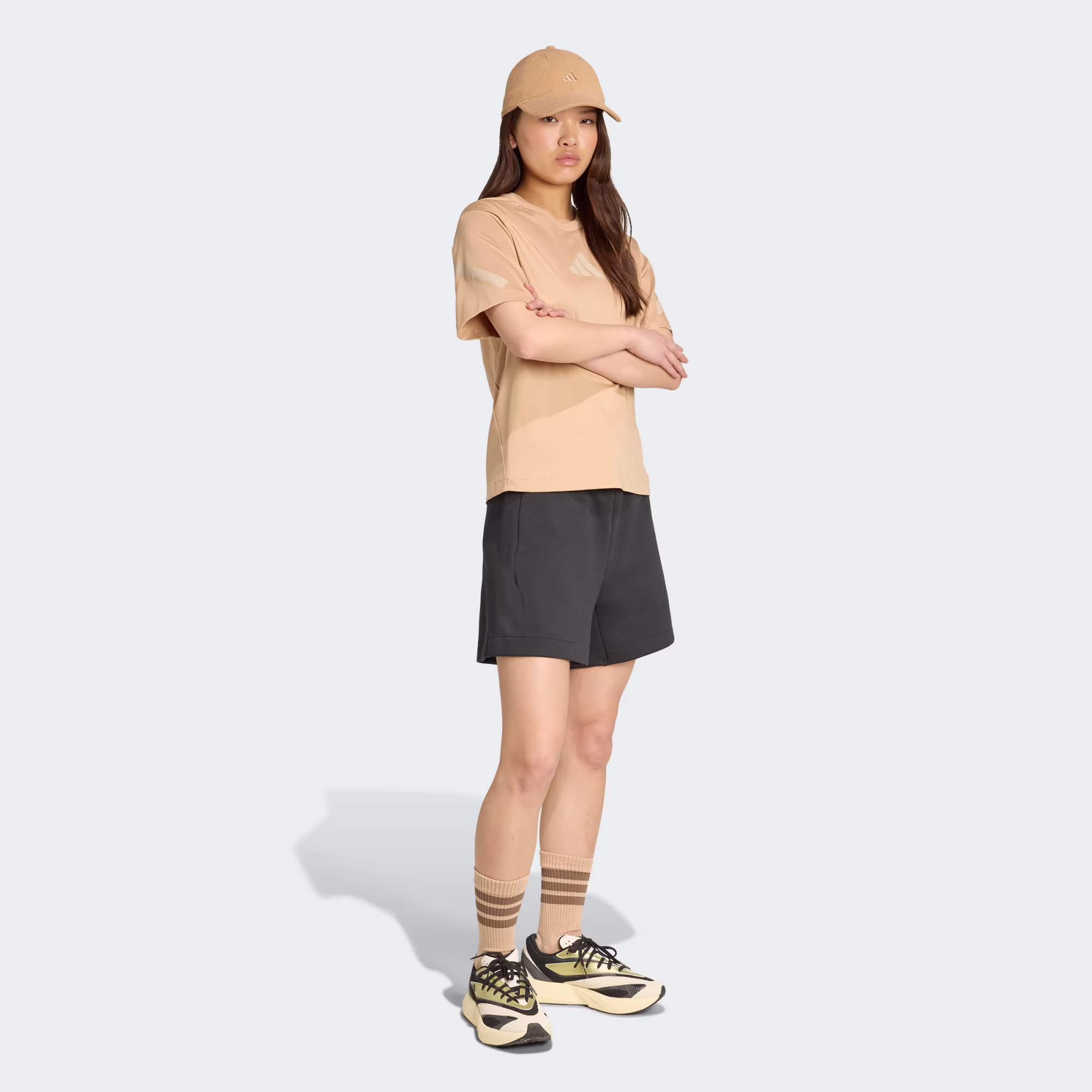 Adidas ქალის მაისური