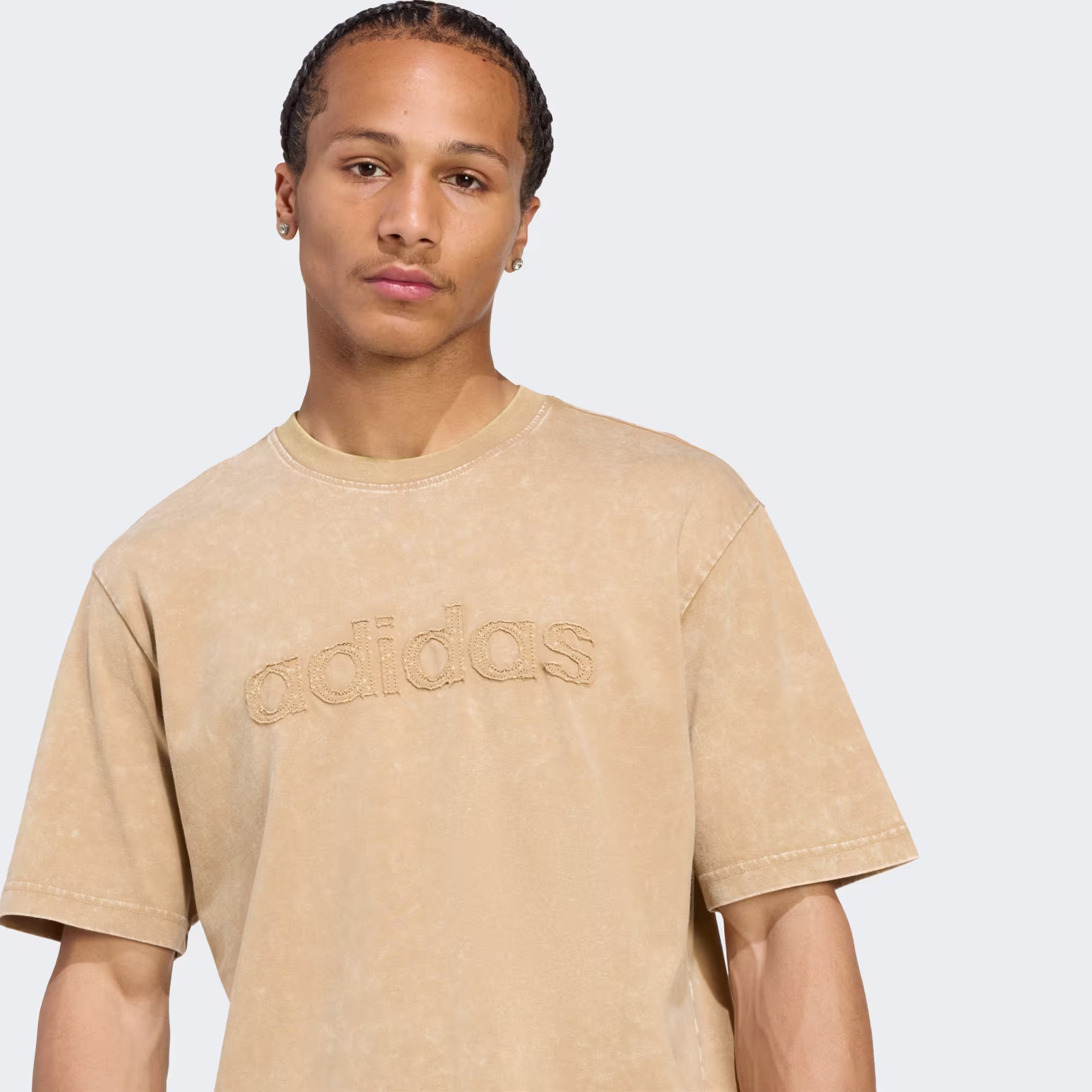 Adidas მამაკაცის მაისური