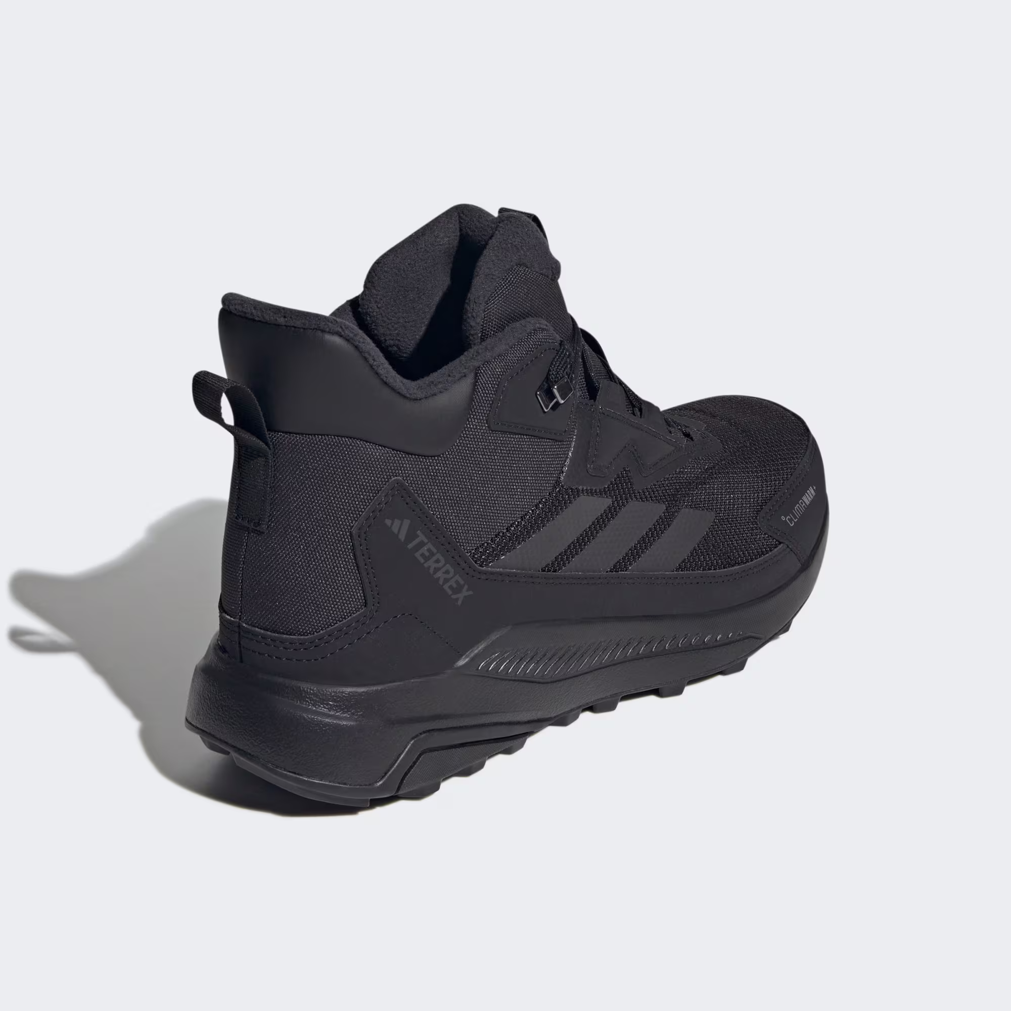 Adidas მამაკაცის სპორტული ფეხსაცმელი