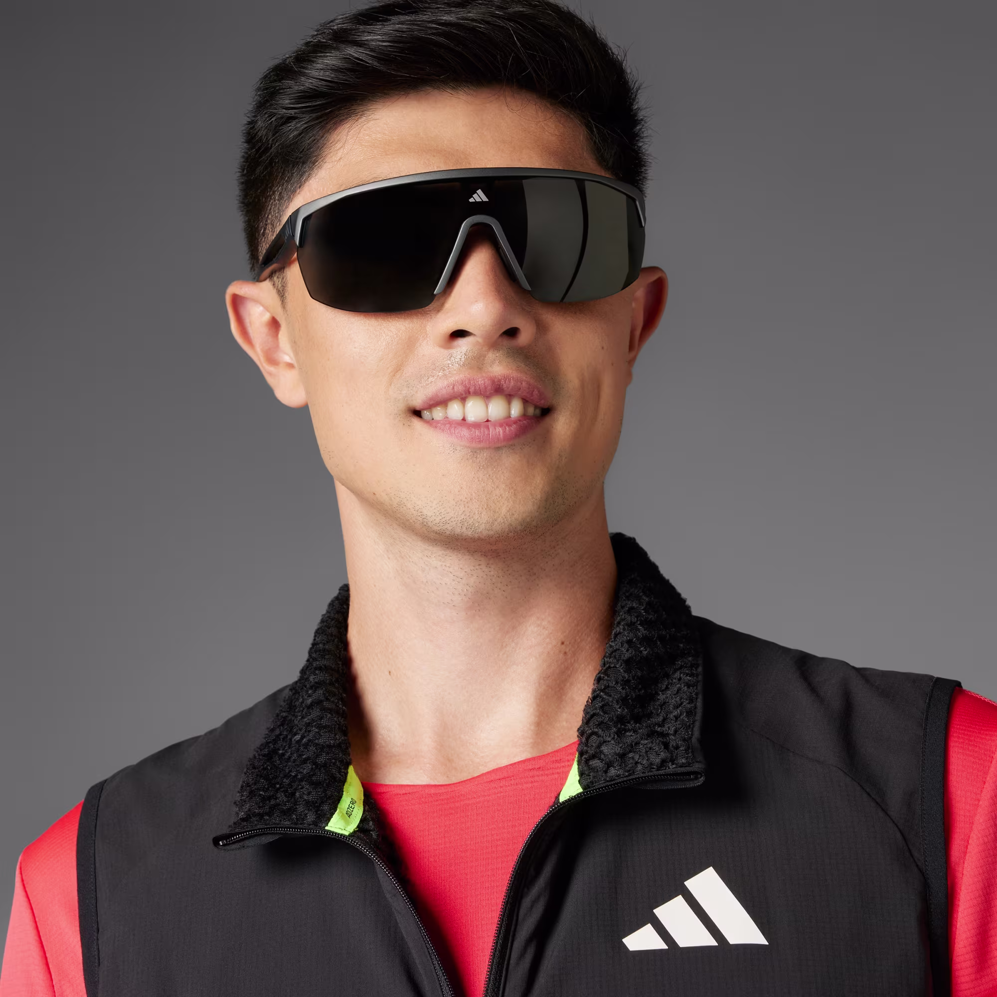 Adidas მამაკაცის ქურთუკი