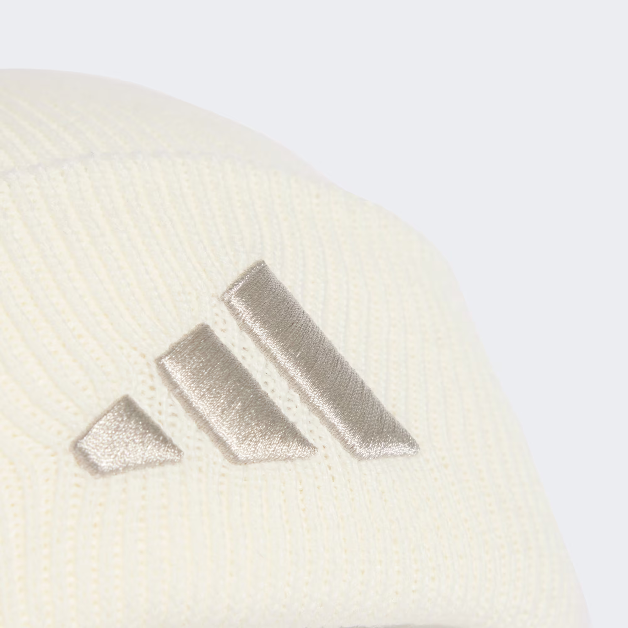Adidas ქუდი