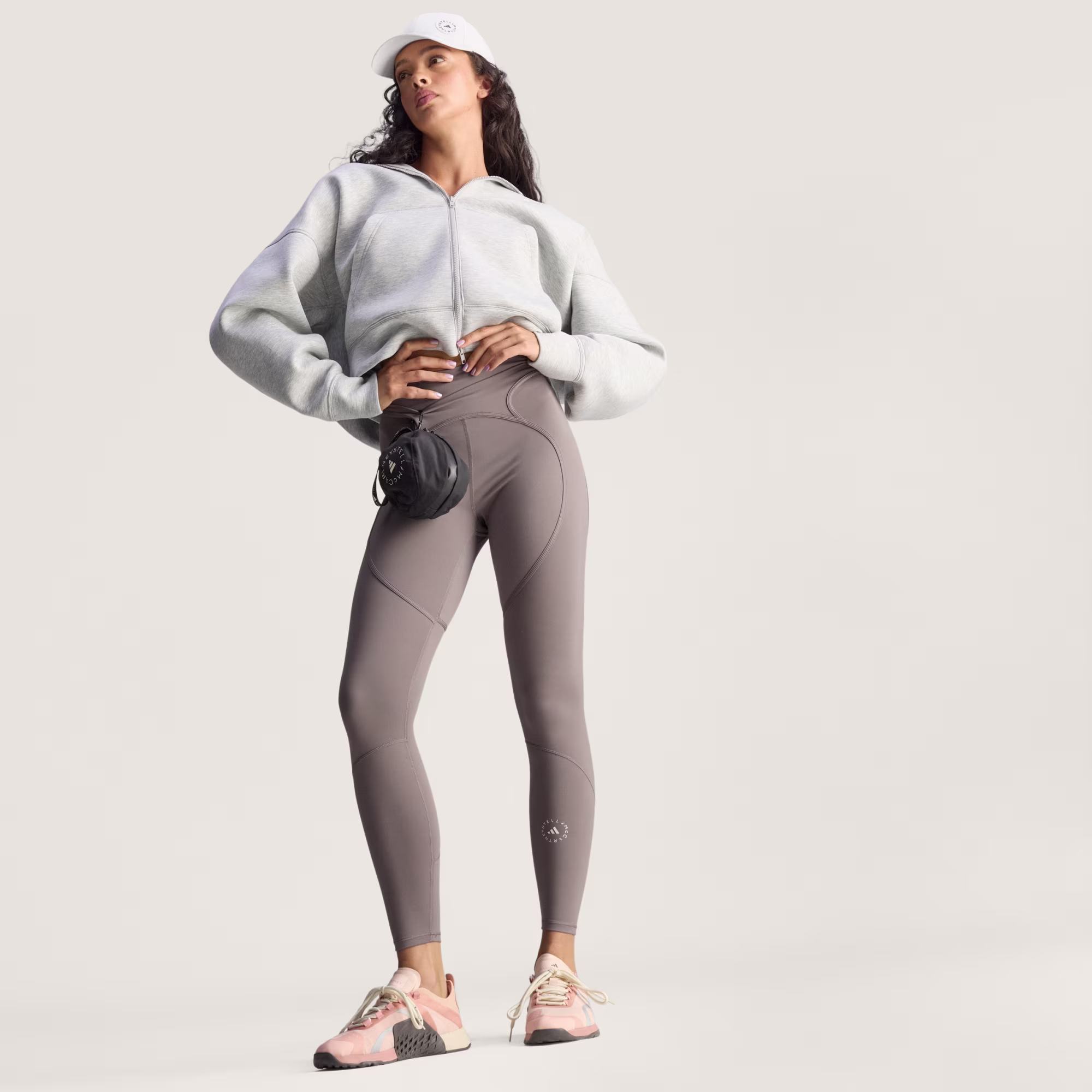 Adidas ქალის ჯემპრი