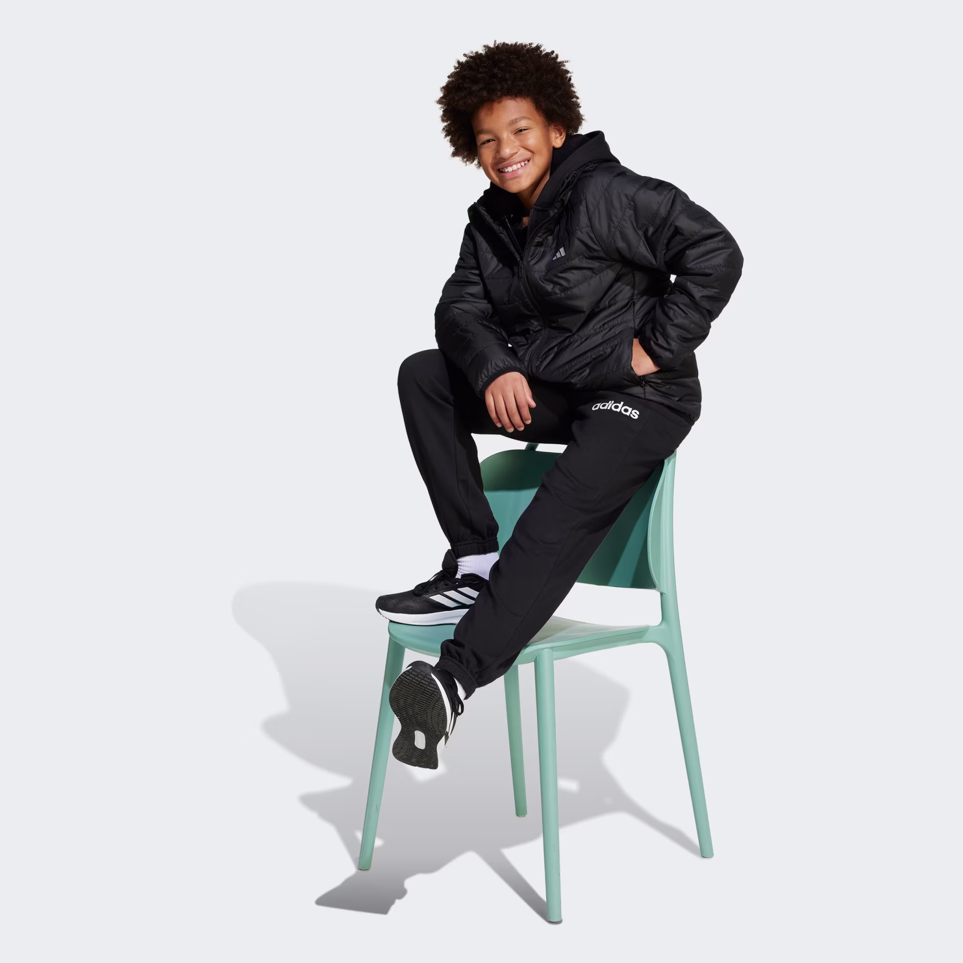 Adidas ბავშვის ქურთუკი