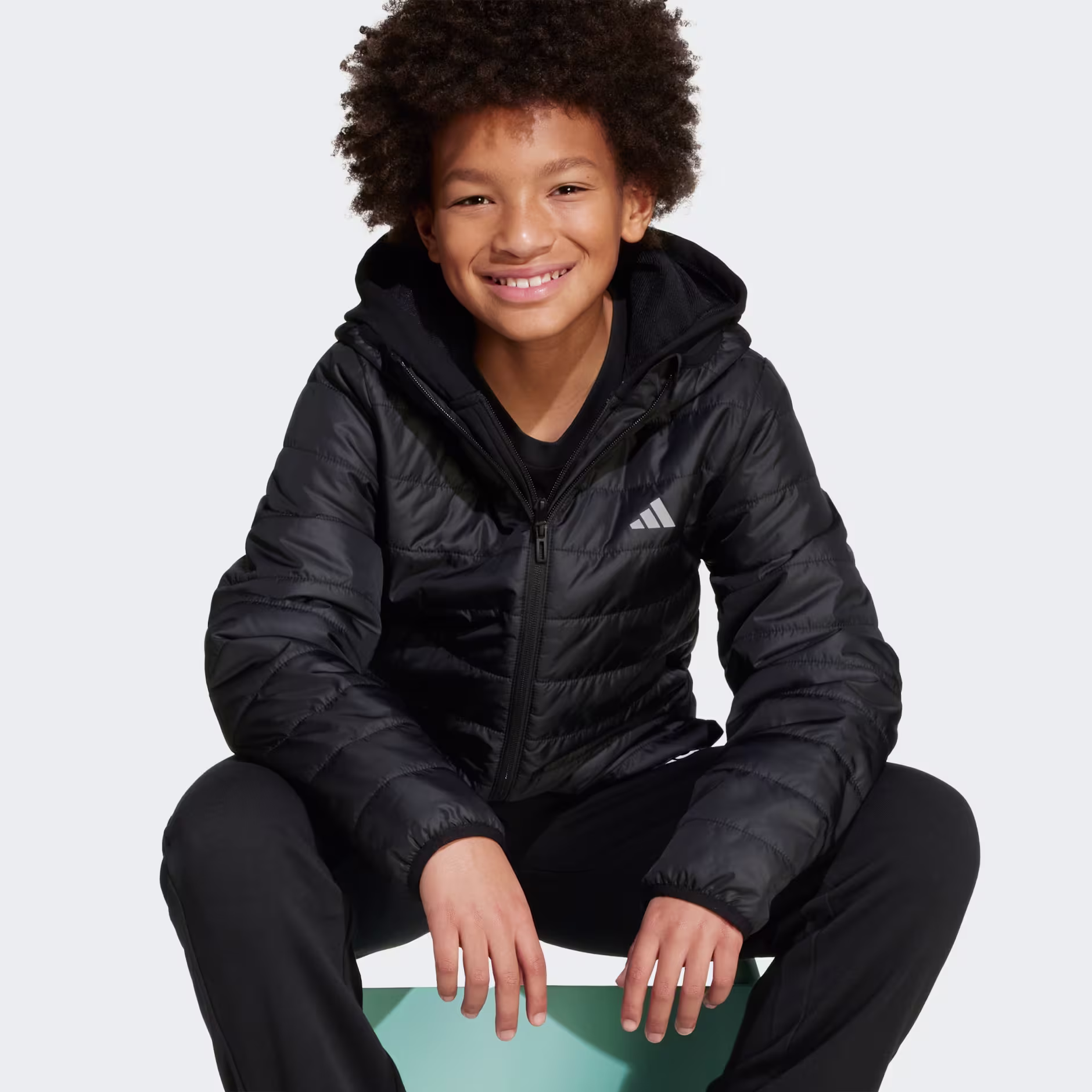 Adidas ბავშვის ქურთუკი
