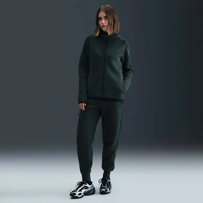 Nike ქალის ჯემპრი