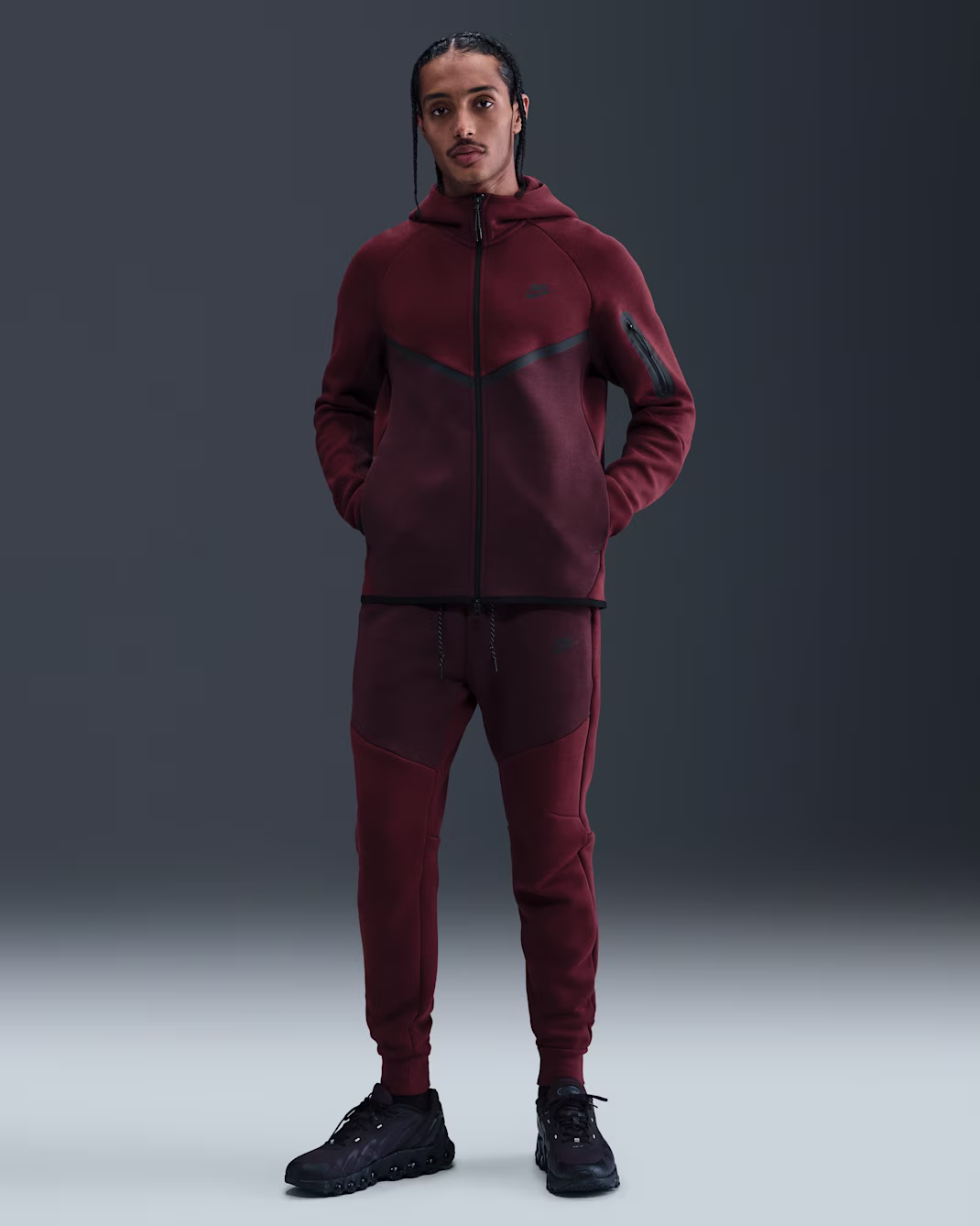 Nike მამაკაცის ჯემპრი