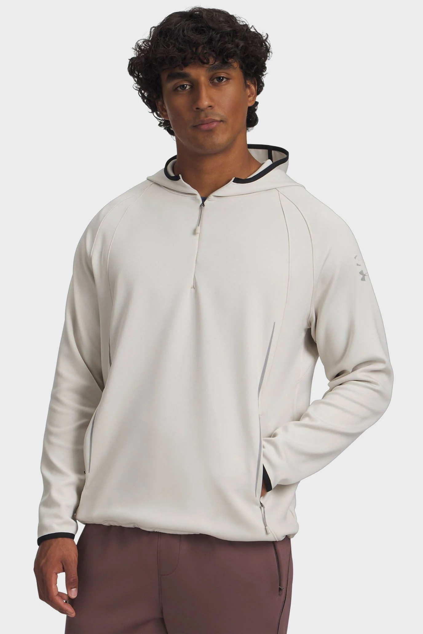 Under Armour მამაკაცის ჯემპრი