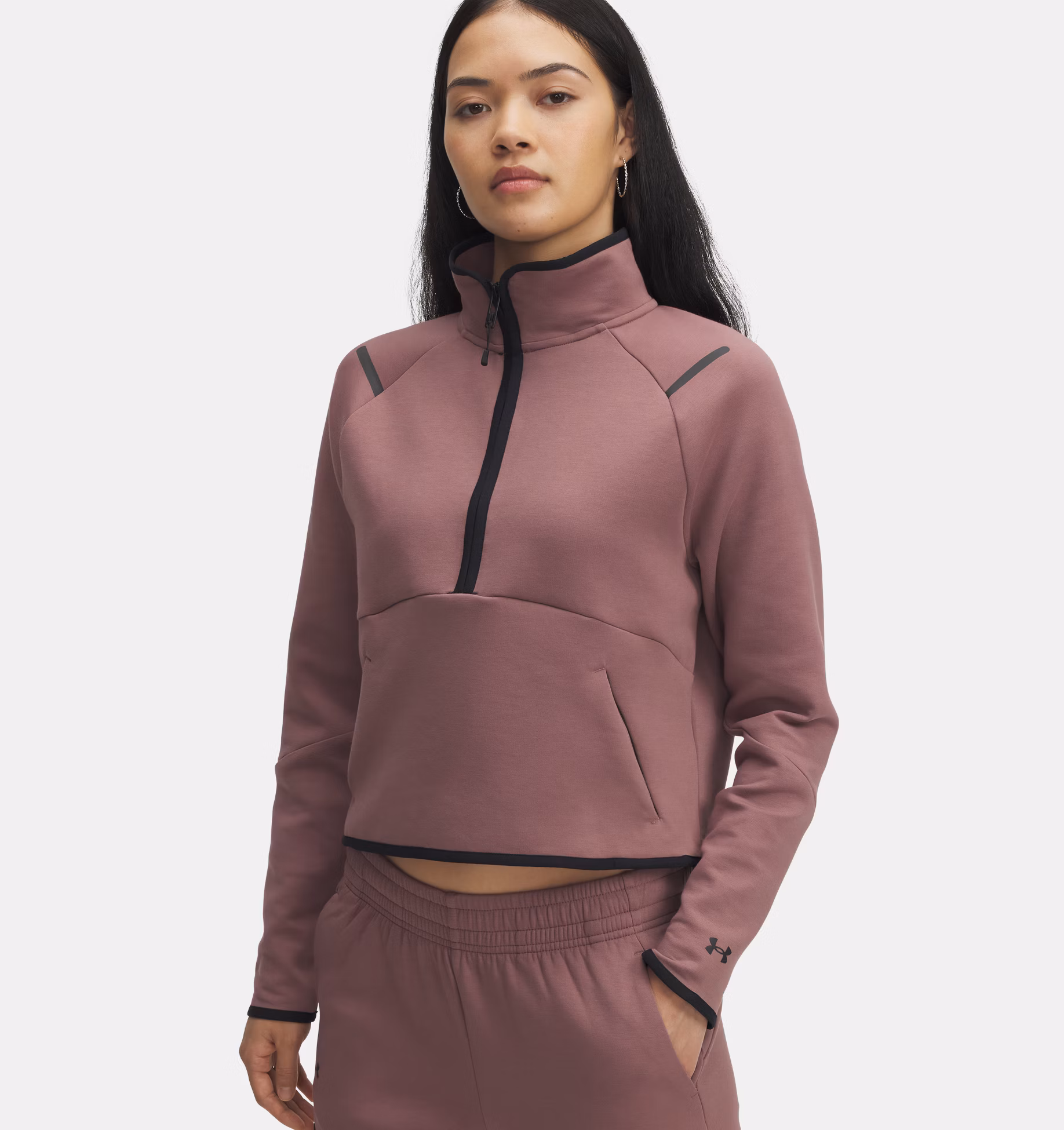 Under Armour ქალის ჯემპრი