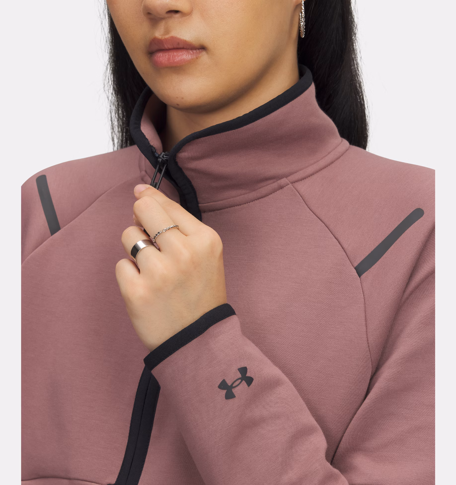 Under Armour ქალის ჯემპრი