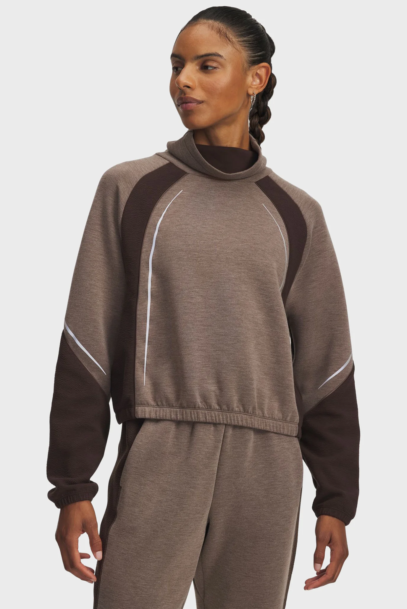 Under Armour ქალის ჯემპრი