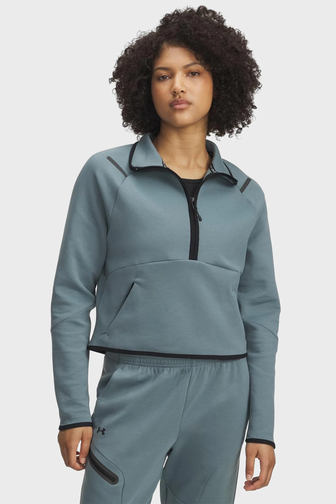Under Armour ქალის ჯემპრი