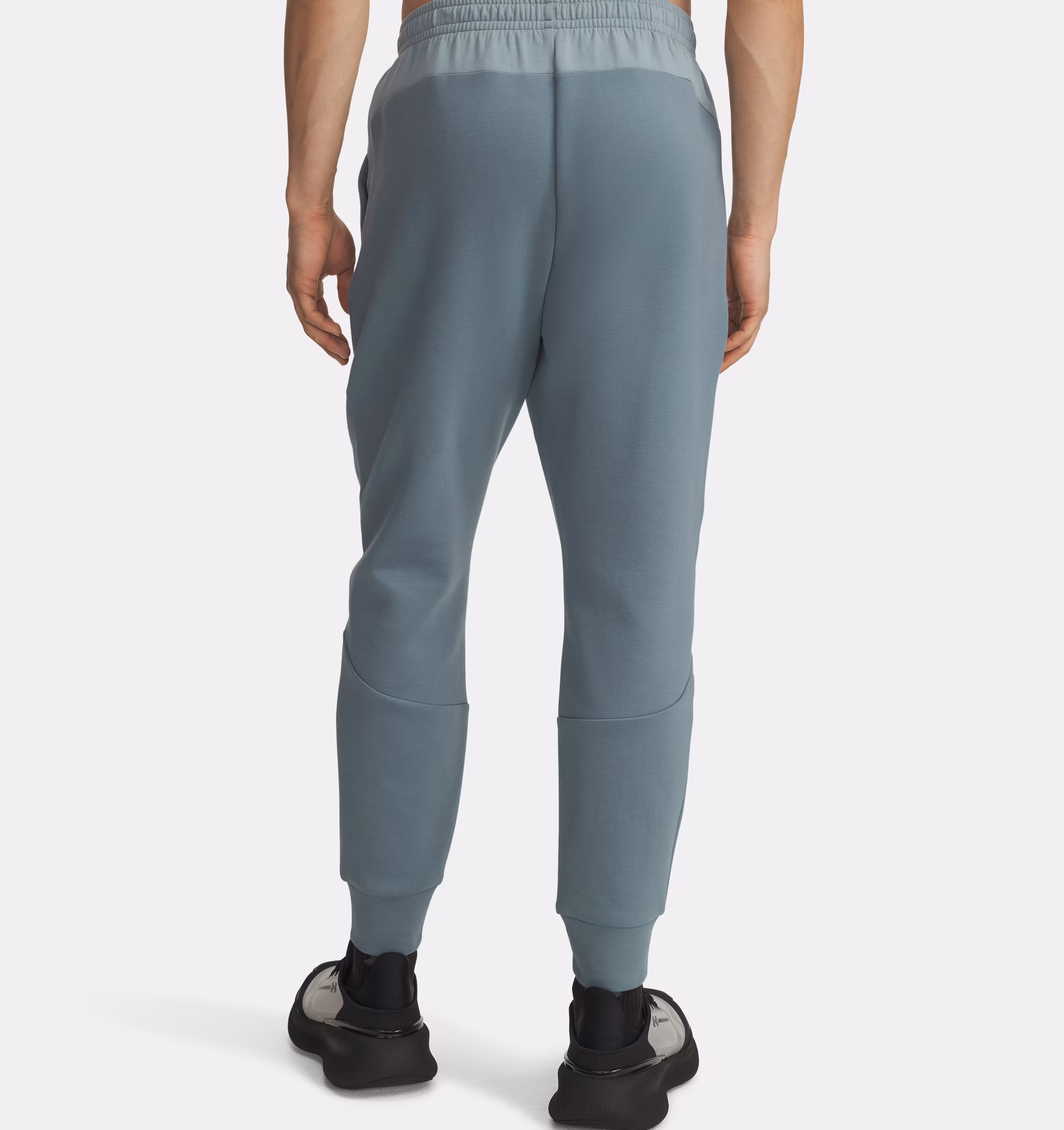 Under Armour მამაკაცის სპორტული შარვალი