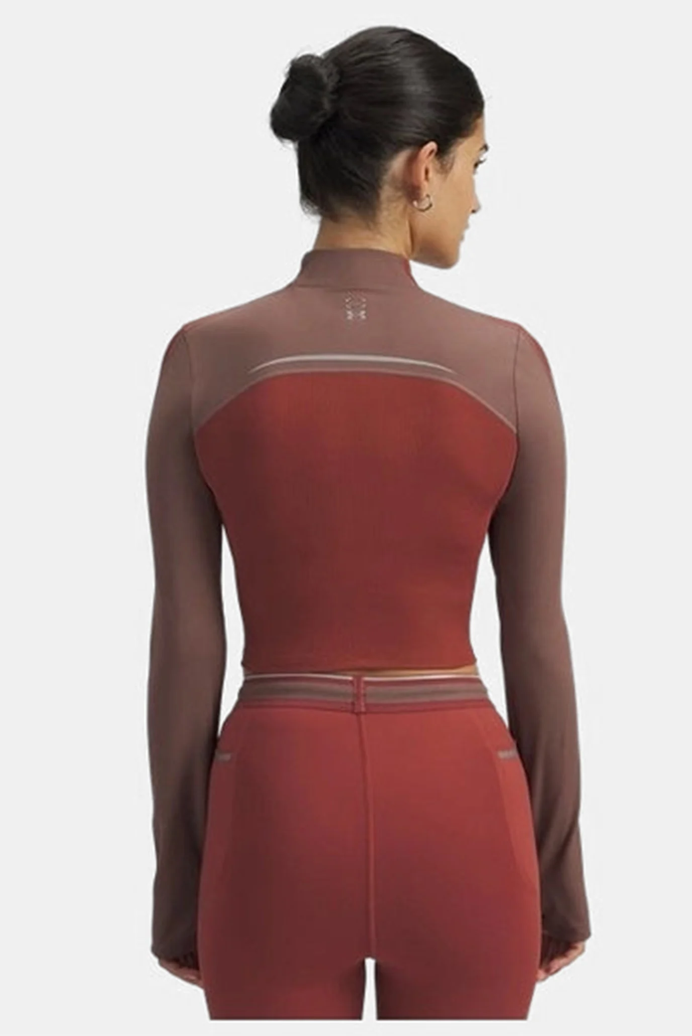Under Armour ქალის ჯემპრი