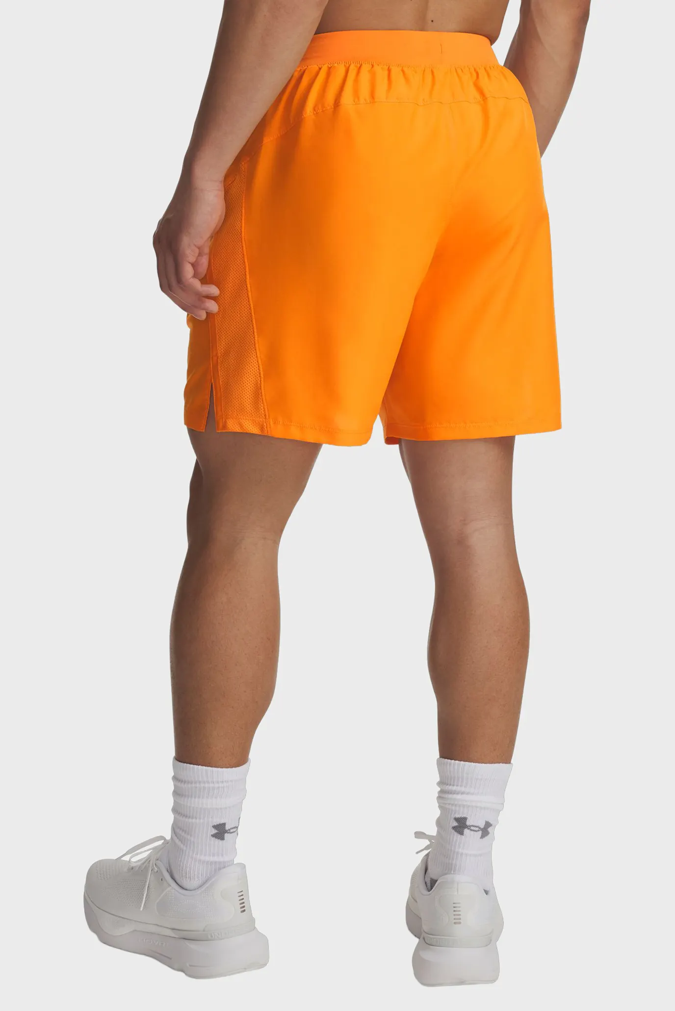 Under Armour მამაკაცის შორტი