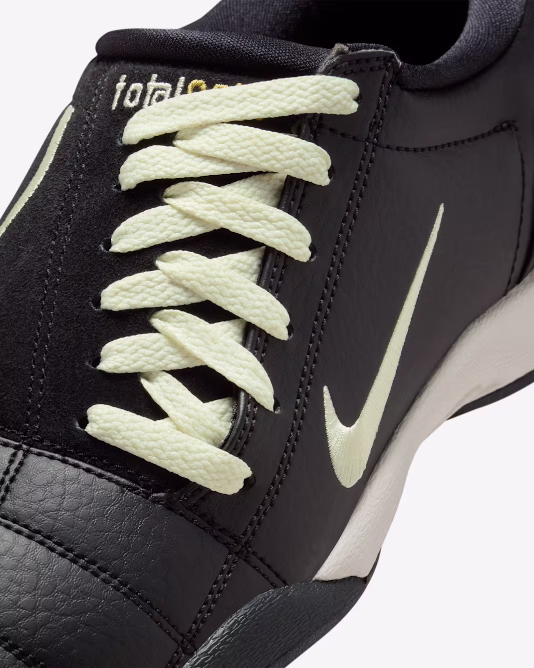 Nike მამაკაცის სპორტული ფეხსაცმელი