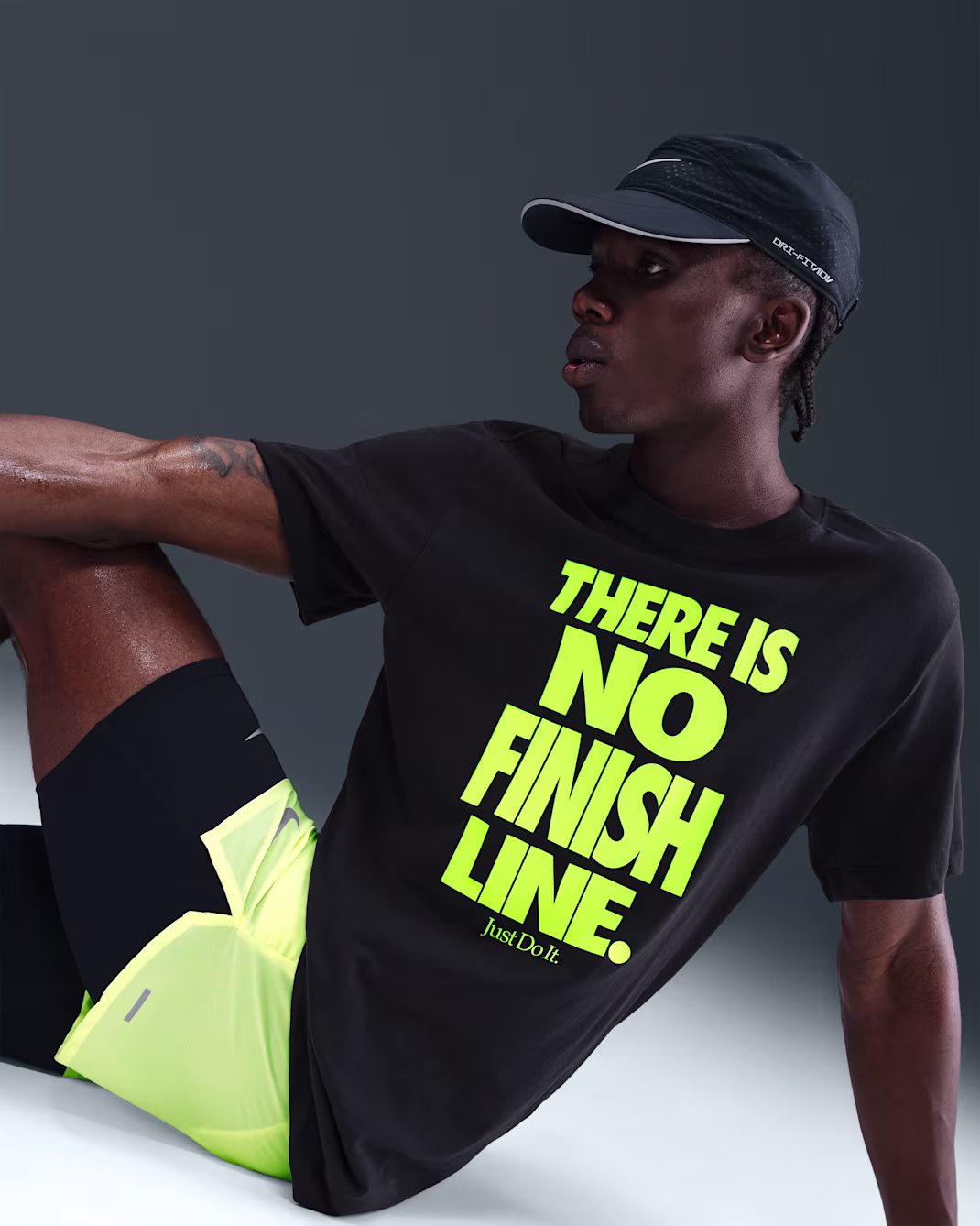 Nike მამაკაცის მაისური