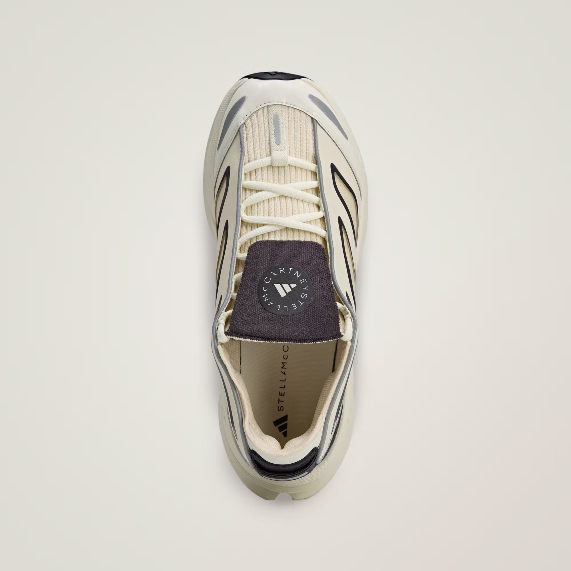 Adidas ქალის სპორტული ფეხსაცმელი