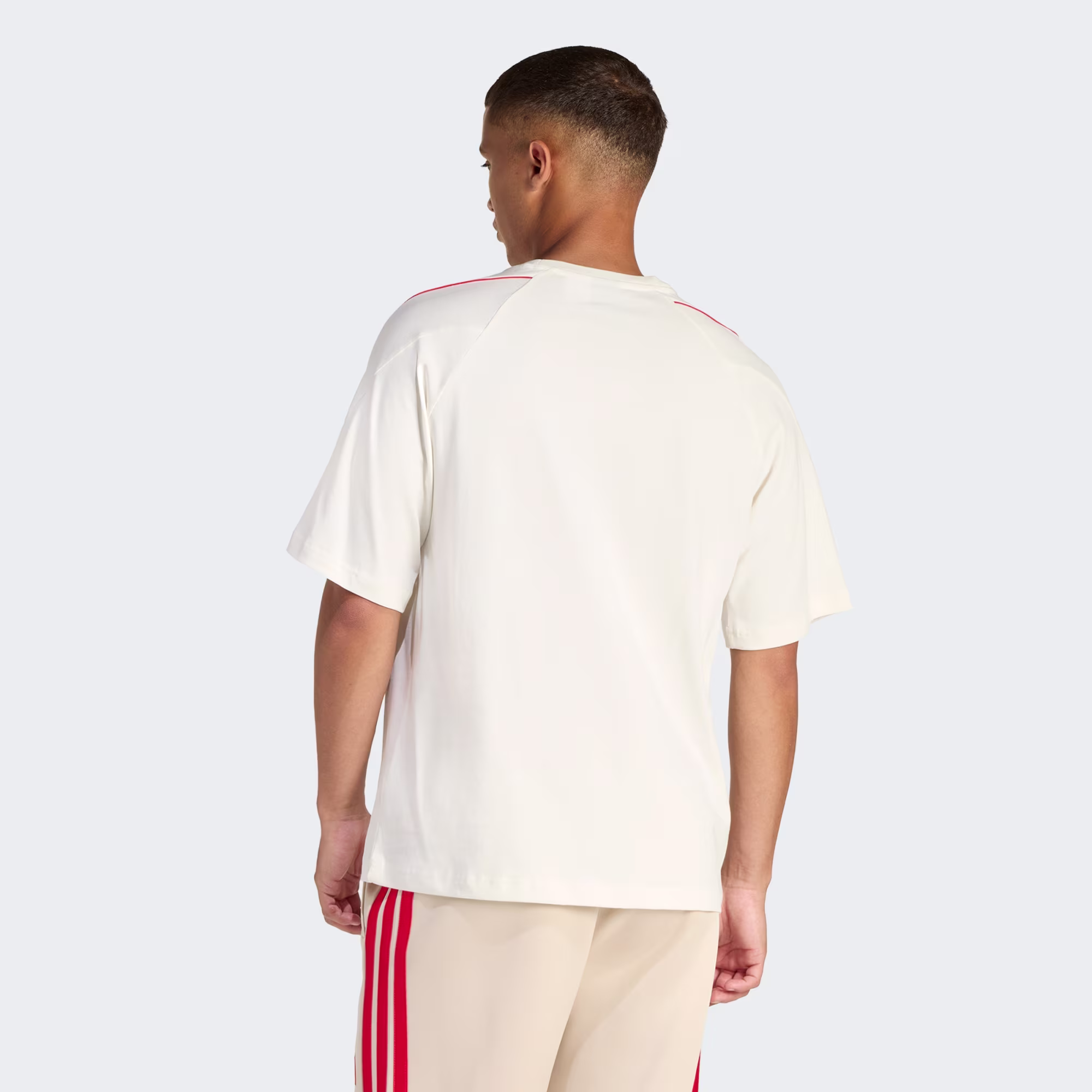 Adidas მამაკაცის მაისური