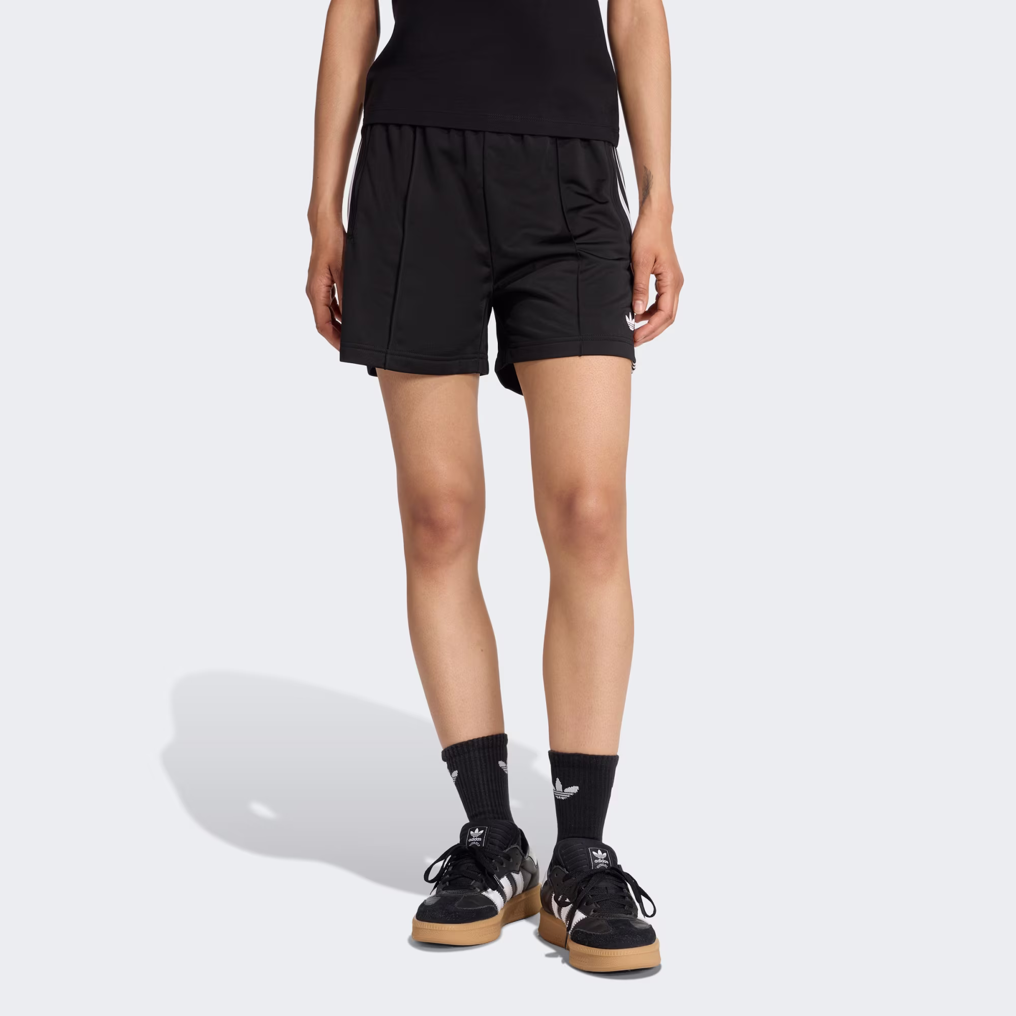 Adidas ქალის შორტი