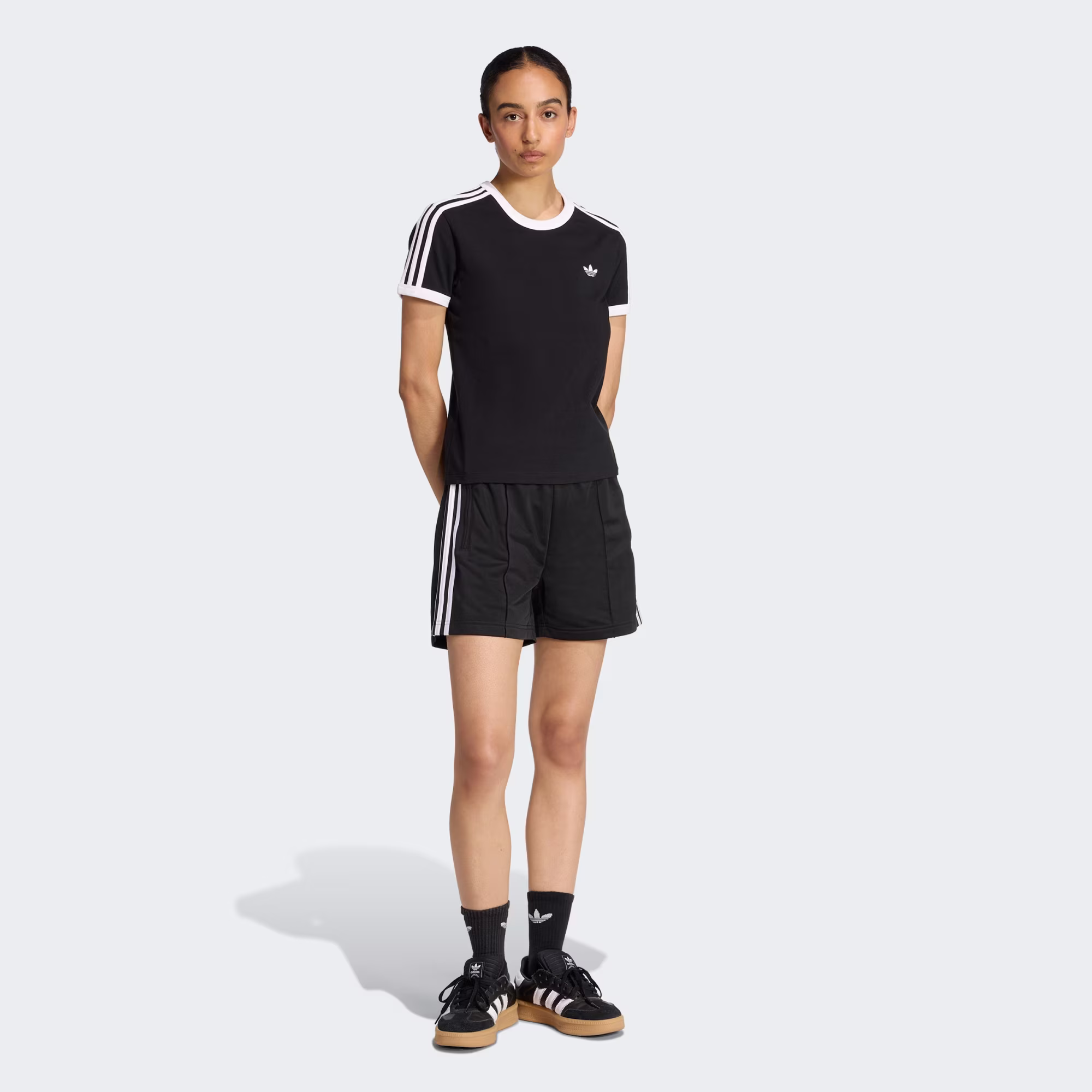 Adidas ქალის შორტი