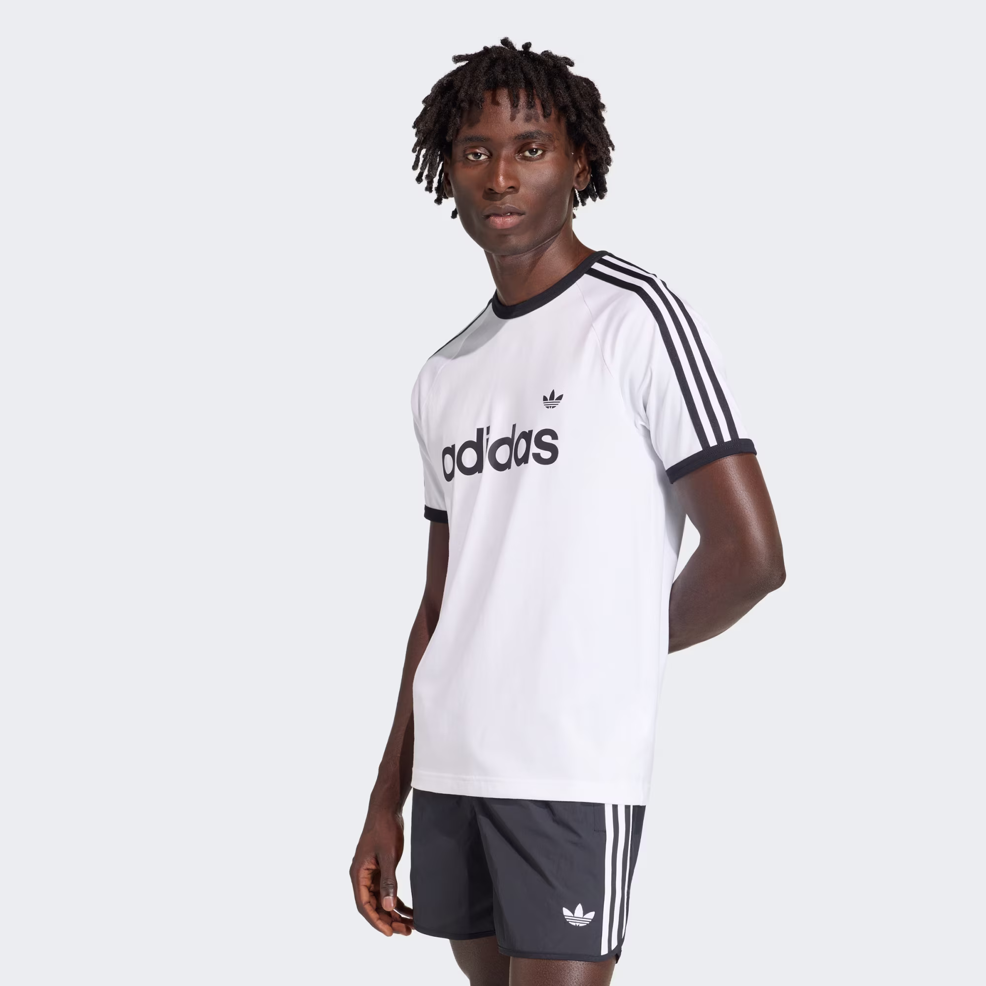 Adidas მამაკაცის მაისური