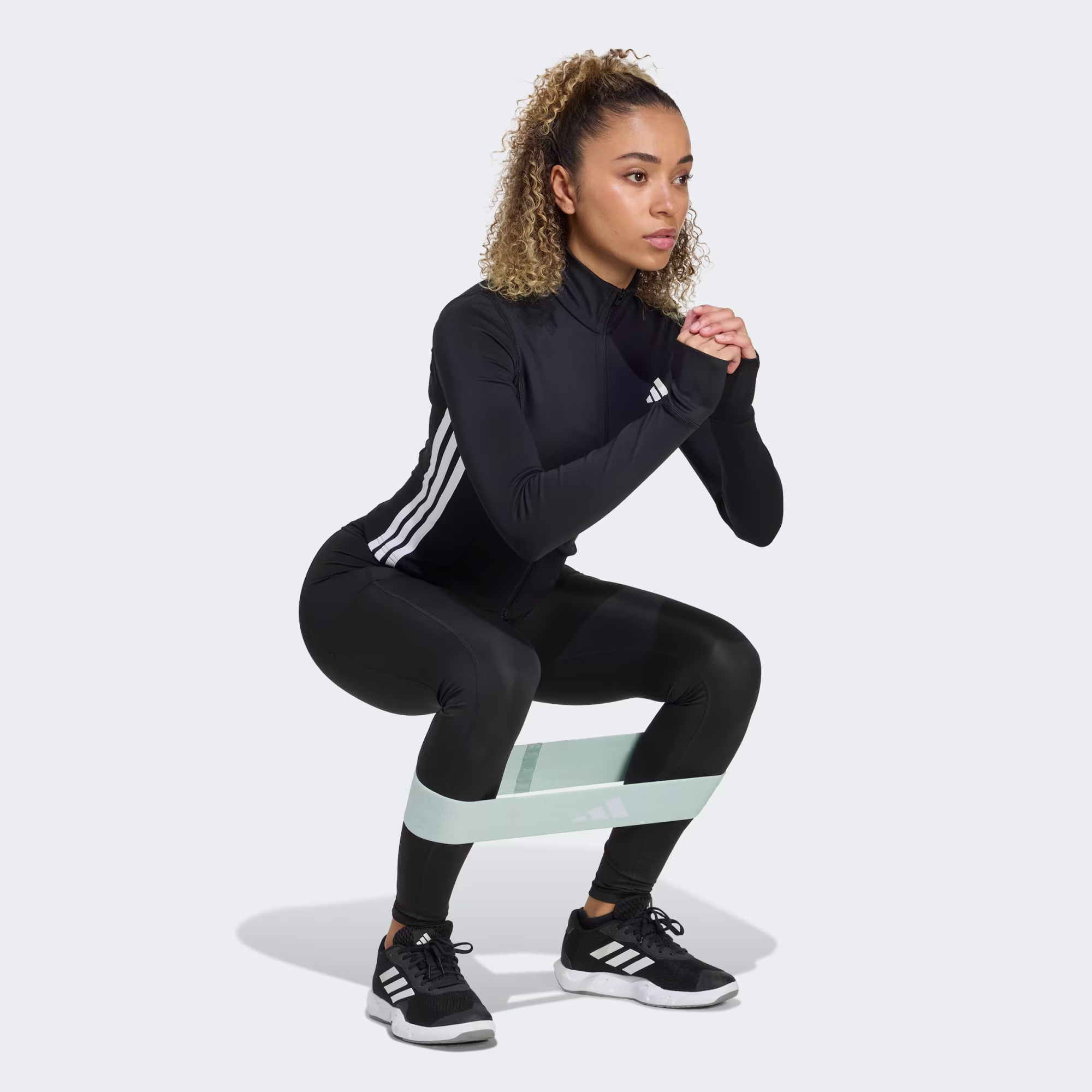 Adidas ქალის ჯემპრი
