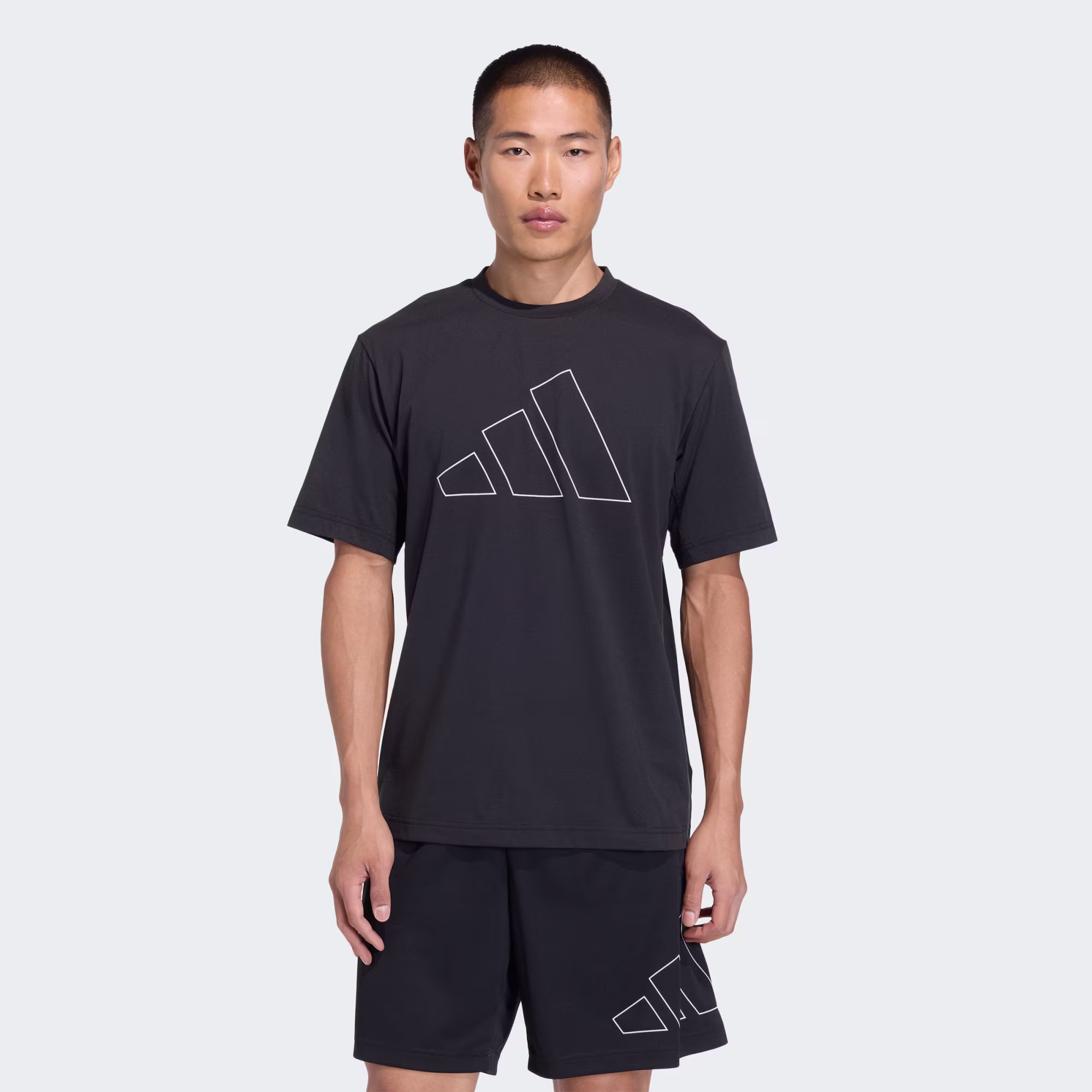 Adidas მამაკაცის მაისური