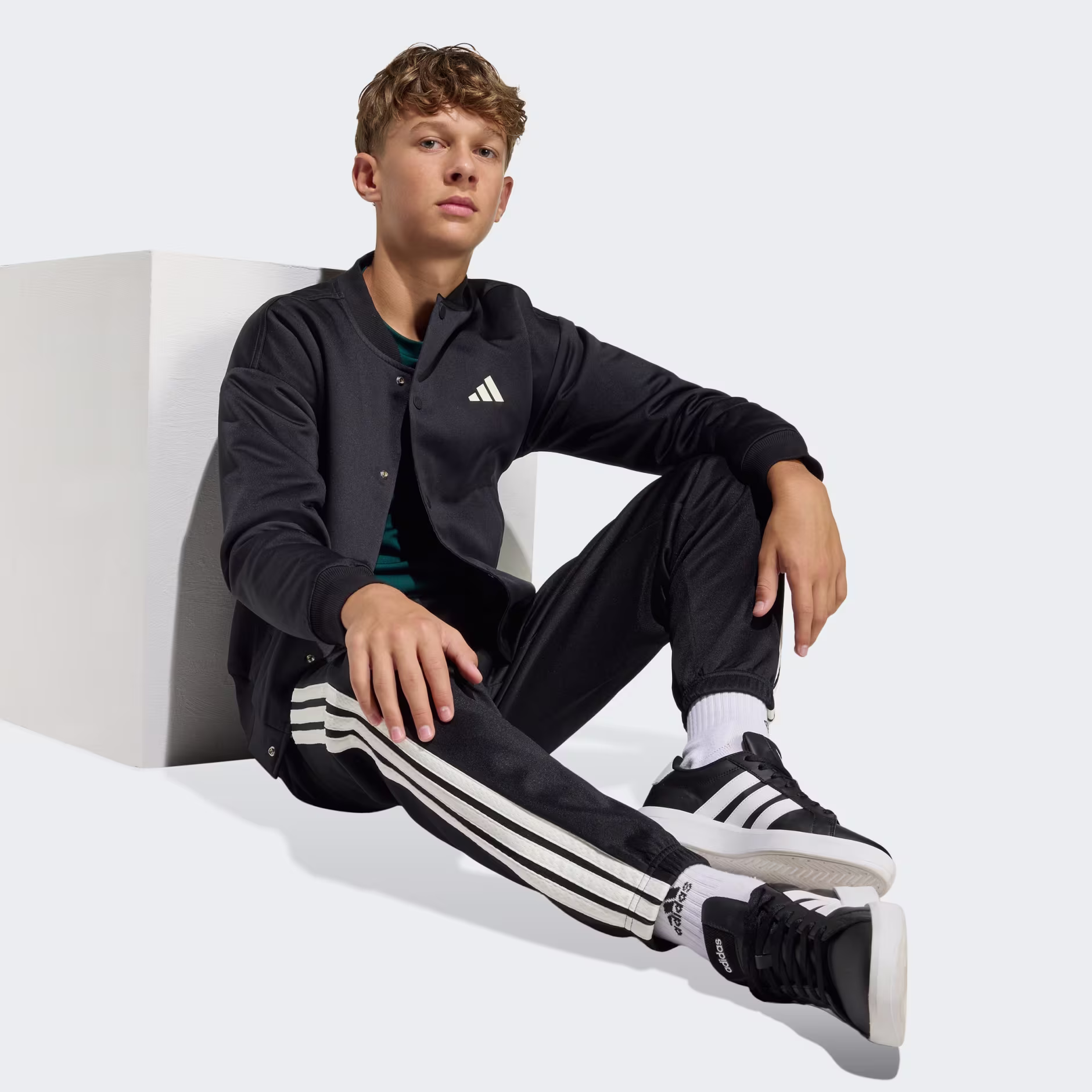 Adidas ბავშვის შარვალი