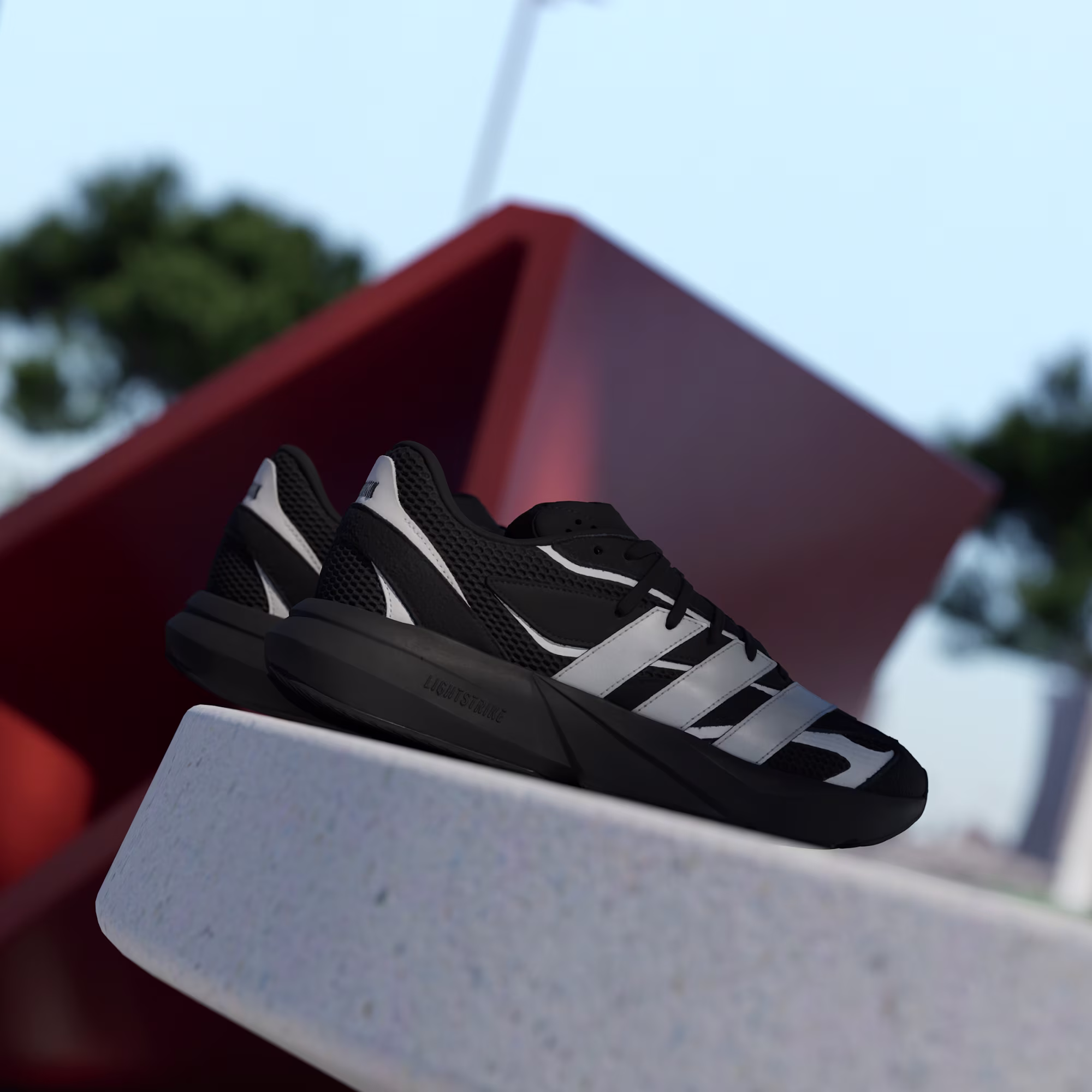 Adidas მამაკაცის სპორტული ფეხსაცმელი