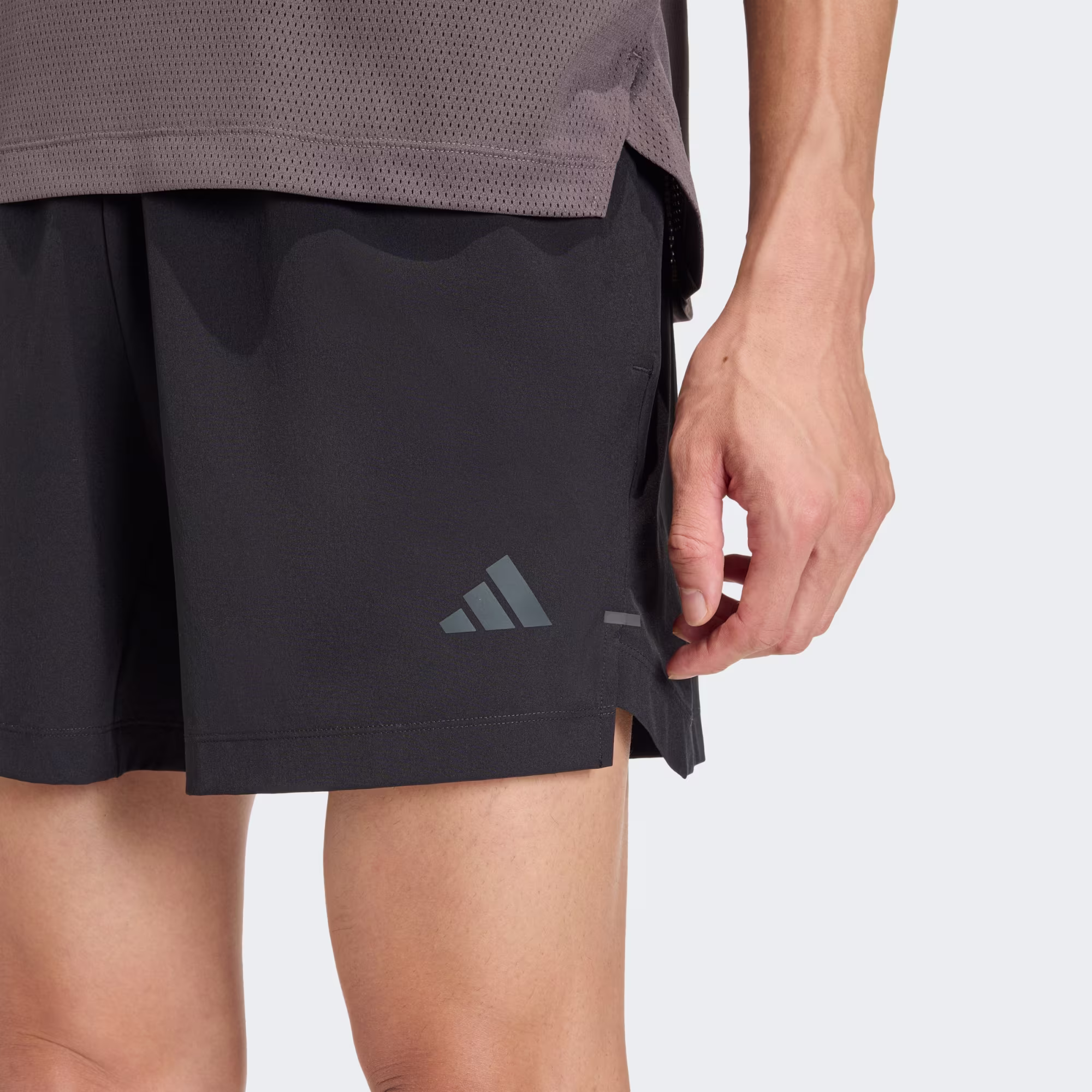 Adidas მამაკაცის შორტი