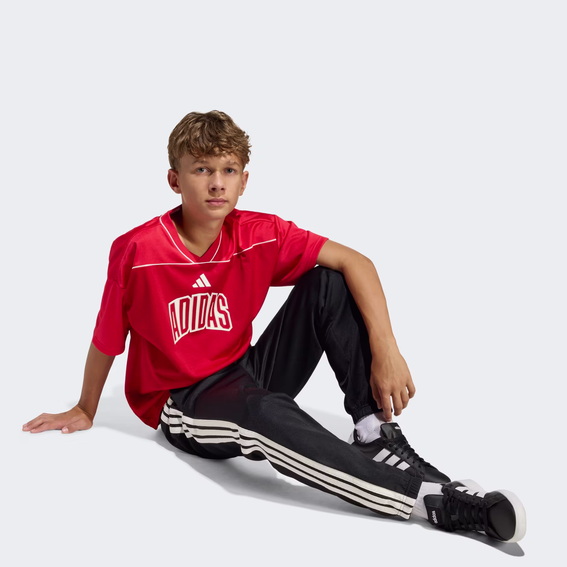 Adidas ბავშვის მაისური