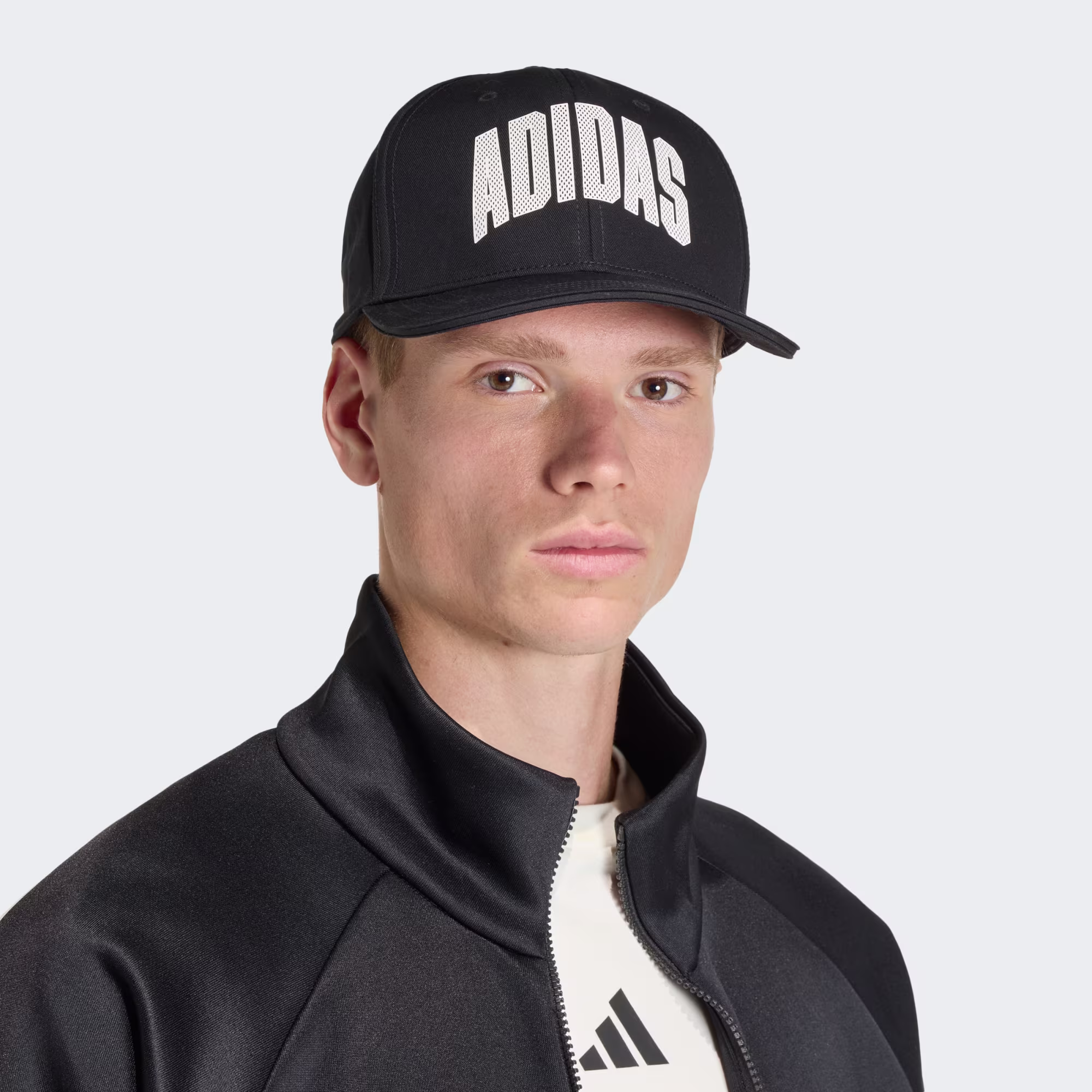 Adidas ქუდი