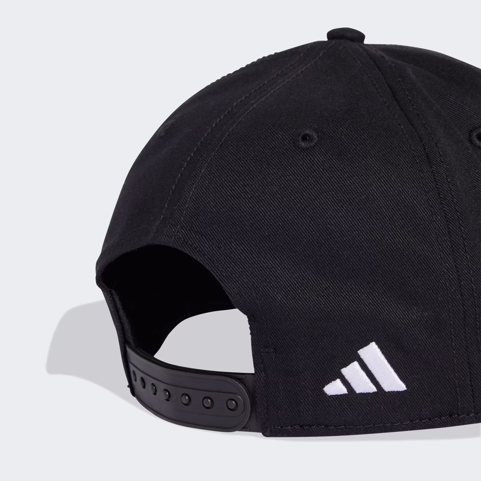 Adidas ქუდი